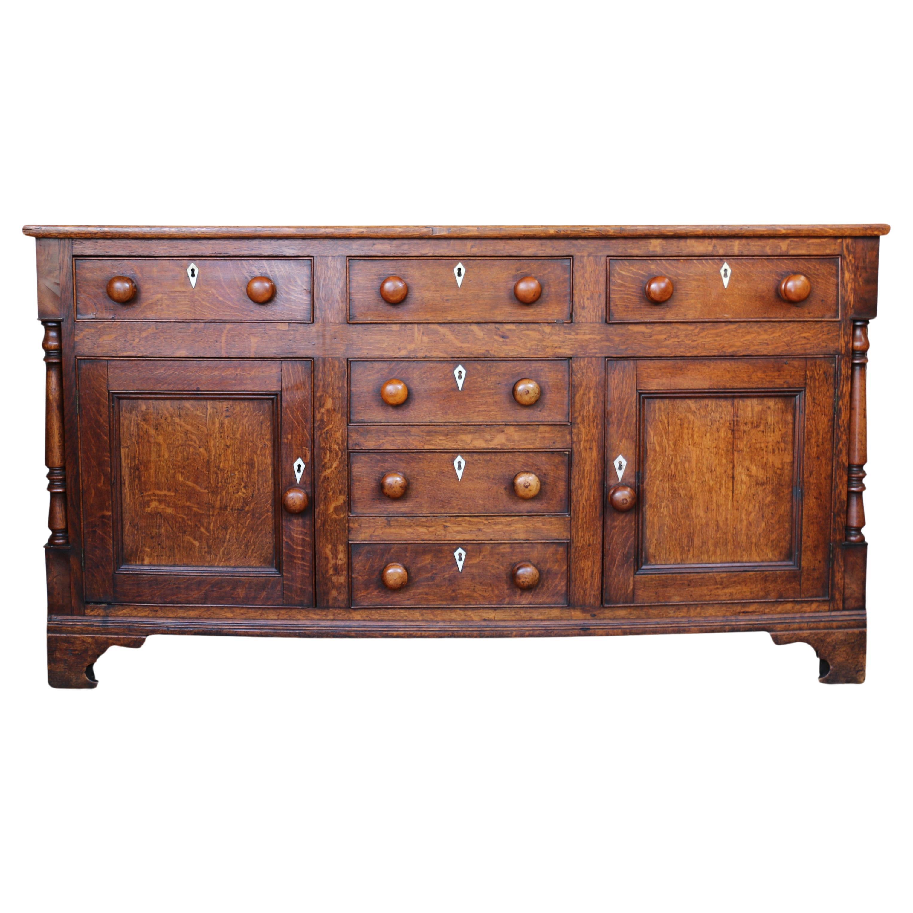 Mid 18th Century George III Oak Dresser Buffet, England For Sale