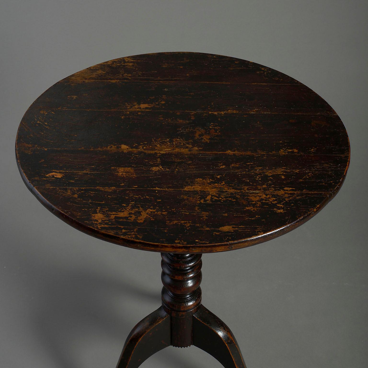 English Mid-18th Century George III Period Ebonised Tripod Table For Sale