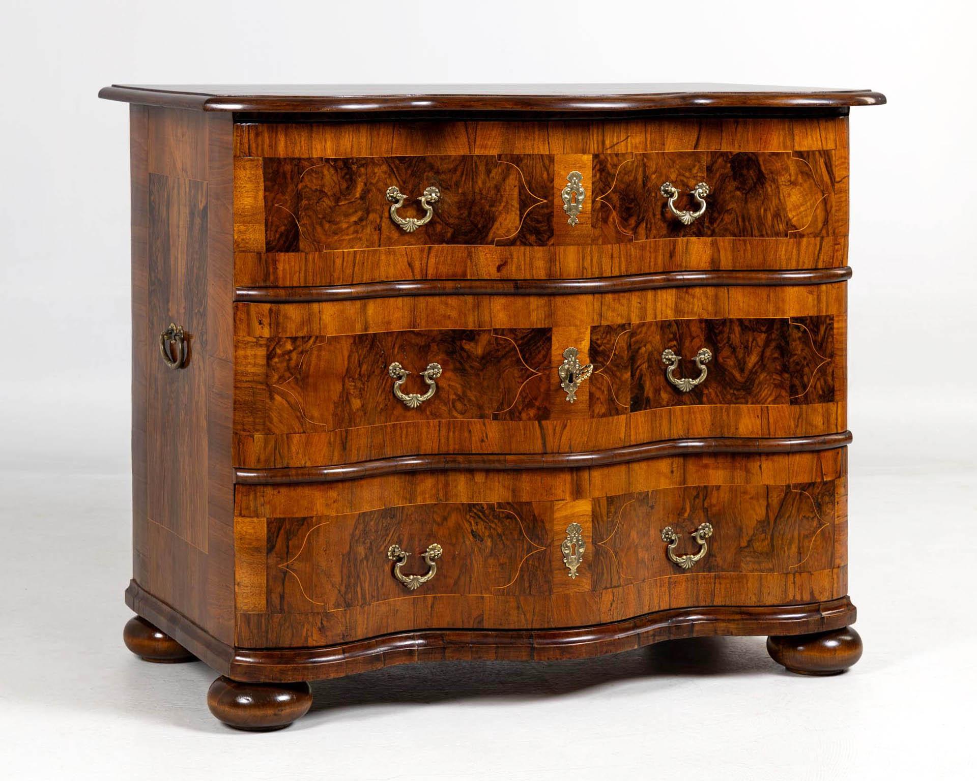 Mid 18th Century German Baroque Chest Of Drawers, Louis XV, Circa 1760 For Sale 1