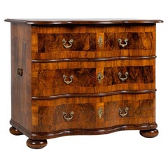 Commodes et coffres à tiroirs