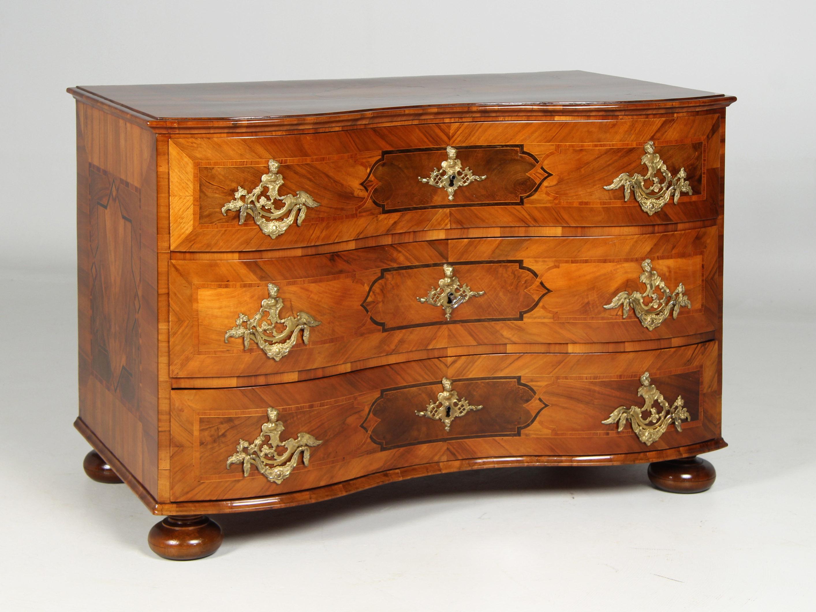 Cassettiera barocca tedesca o Luigi XV della metà del XVIII secolo, Monaco di Baviera, 1760 circa in vendita 6