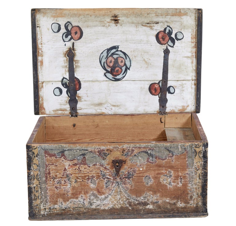Mid-18th Century Hand Painted Traditional Swedish Pine Chest For Sale ...