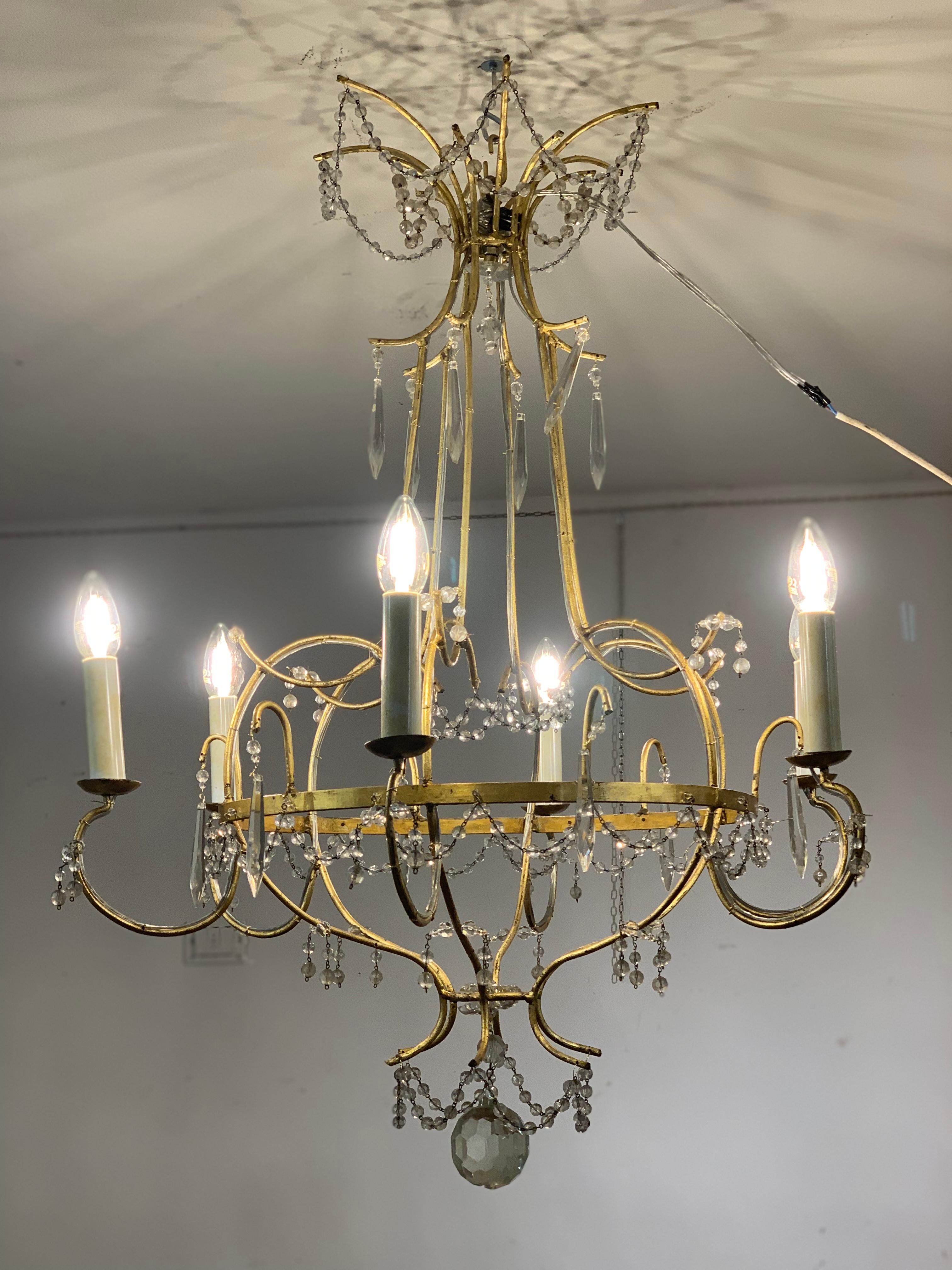 Mid-18th Century Iron and Crystal Chandelier In Good Condition In Firenze, FI