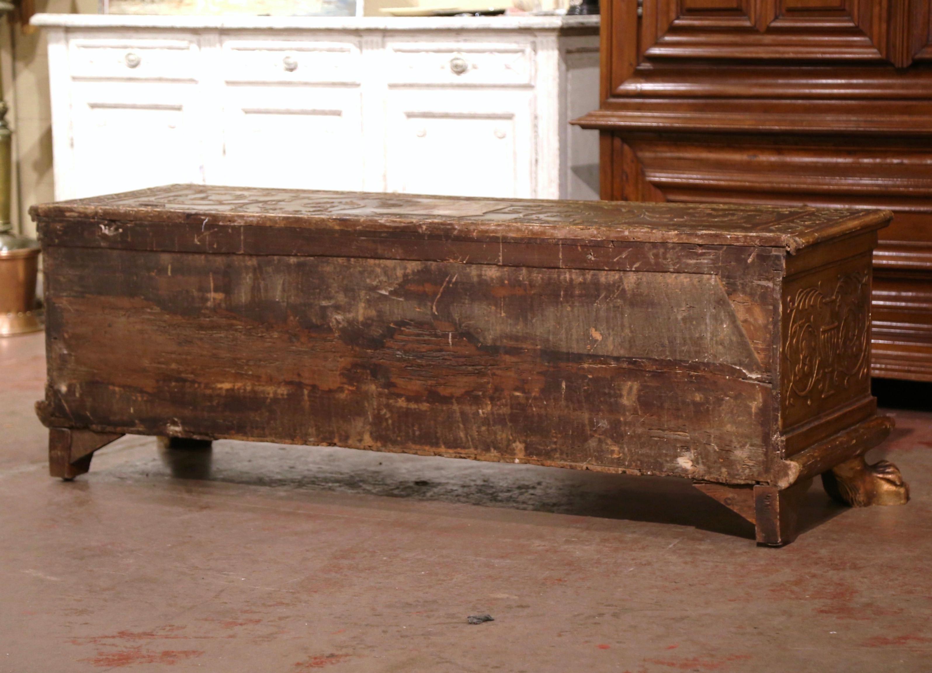 Mid-18th Century Italian Carved Giltwood and Polychrome Painted Cassone Trunk For Sale 10