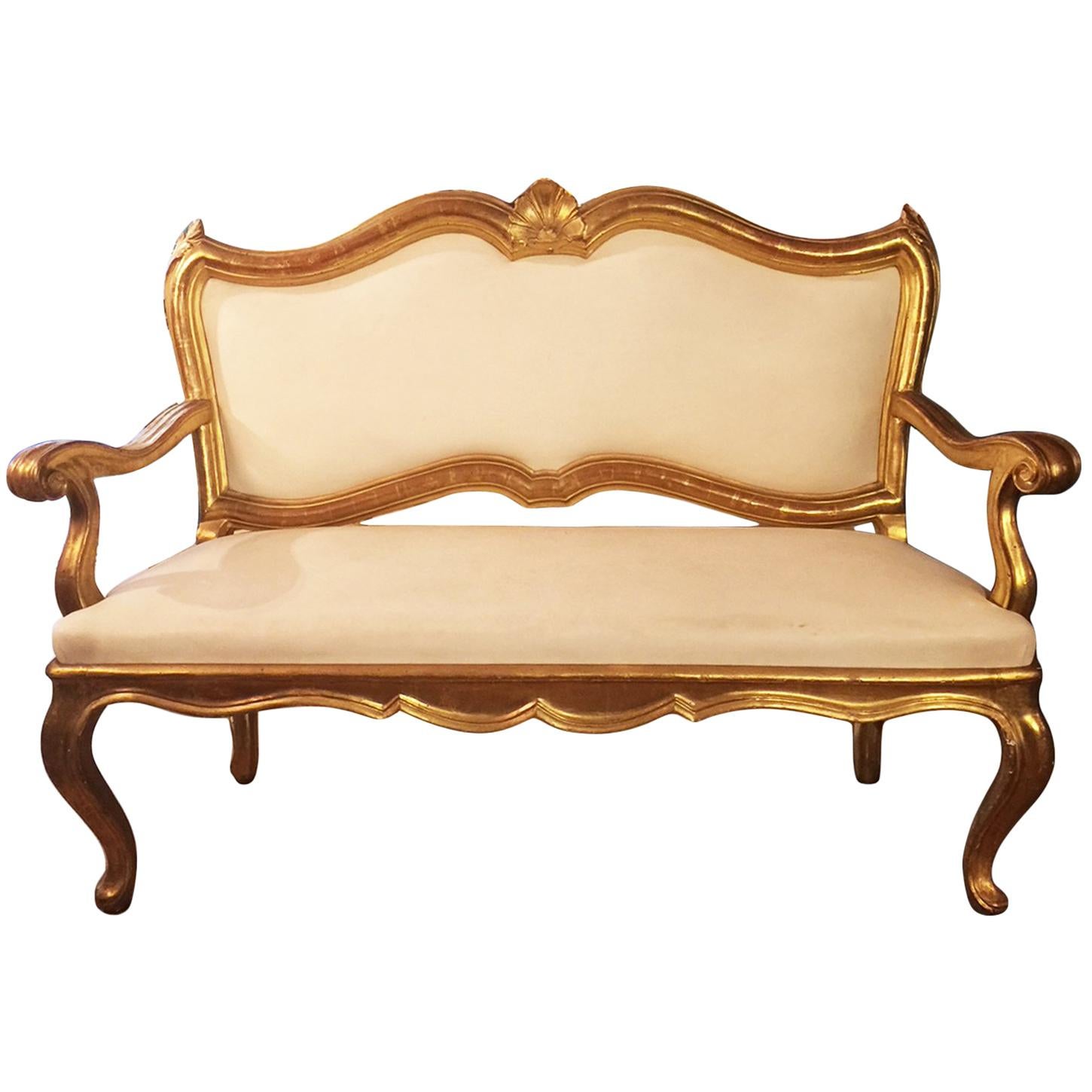 Mid-18th Century Italian Louis XV Upholstered Carved Giltwood Sofa or Canapé For Sale