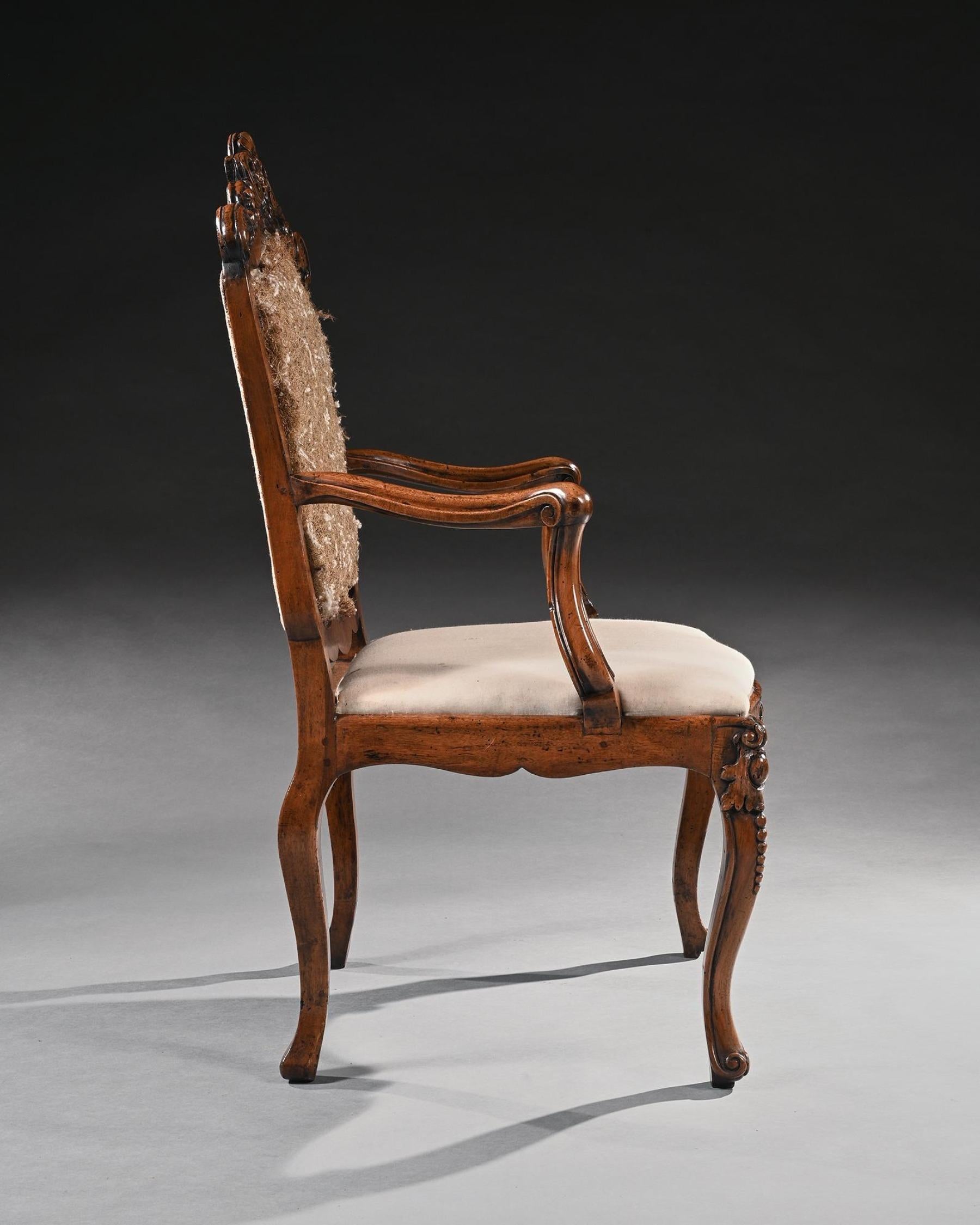 Mid 18th Century Italian Rococo Armchair in Walnut With Extravagantly Carved In Good Condition For Sale In Benington, Herts