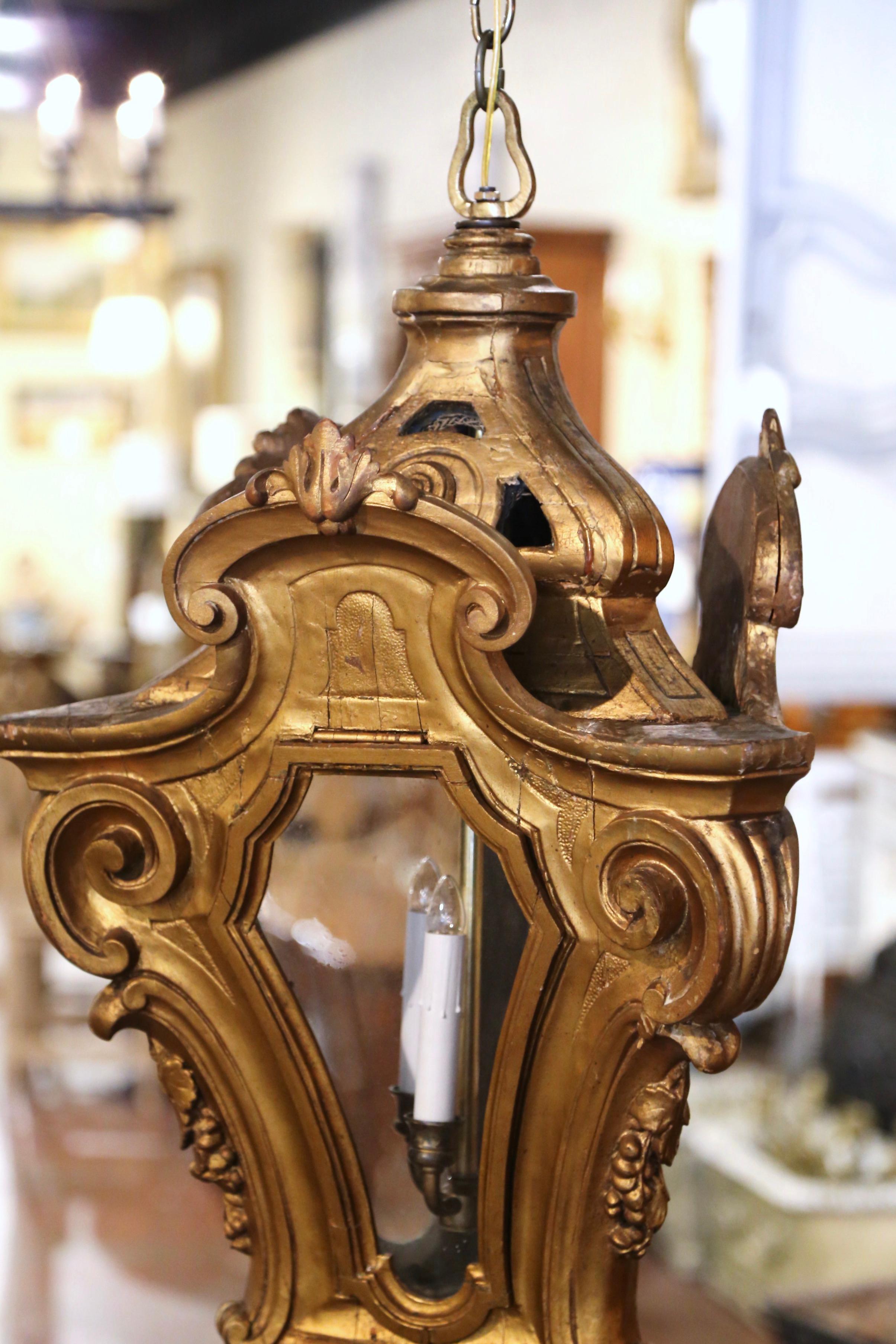 Hand-Carved Mid-18th Century Italian Rococo Carved Giltwood Three-Light Ceiling Lantern