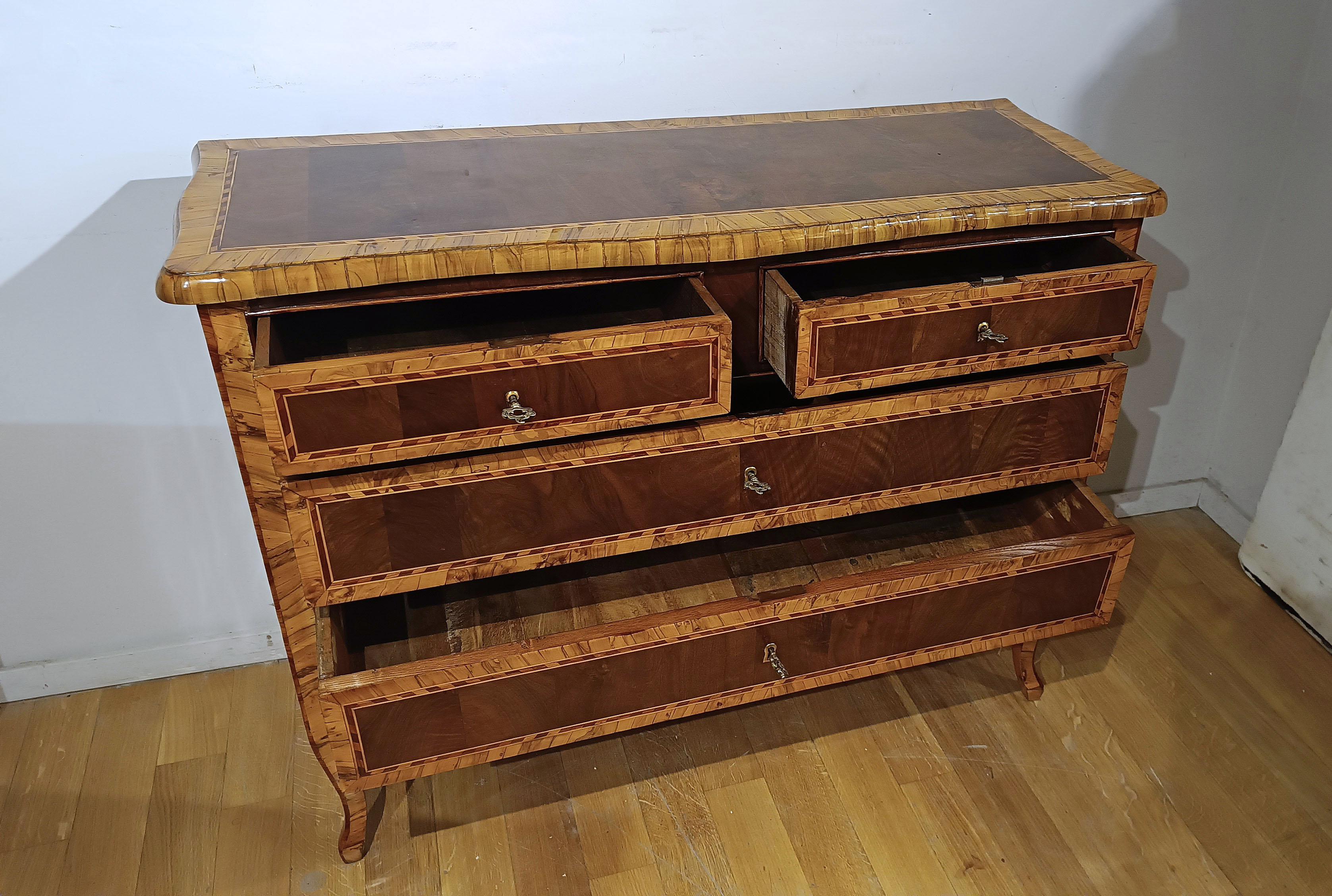 18th Century MID 18th CENTURY LOUIS XV CHEST OF DRAWERS  For Sale