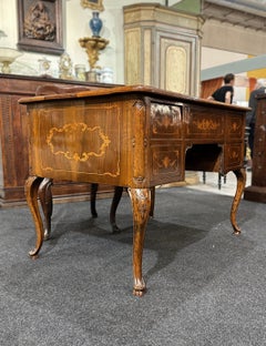 MID-18th CENTURY LOUIS XV INLAY WRITING DESK