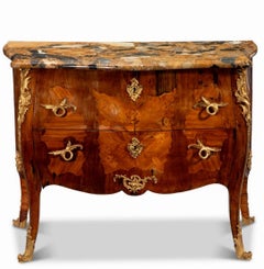 Kommode aus der Mitte des 18. Jahrhunderts, Louis XV.-Periode, gestempelt LARDIN