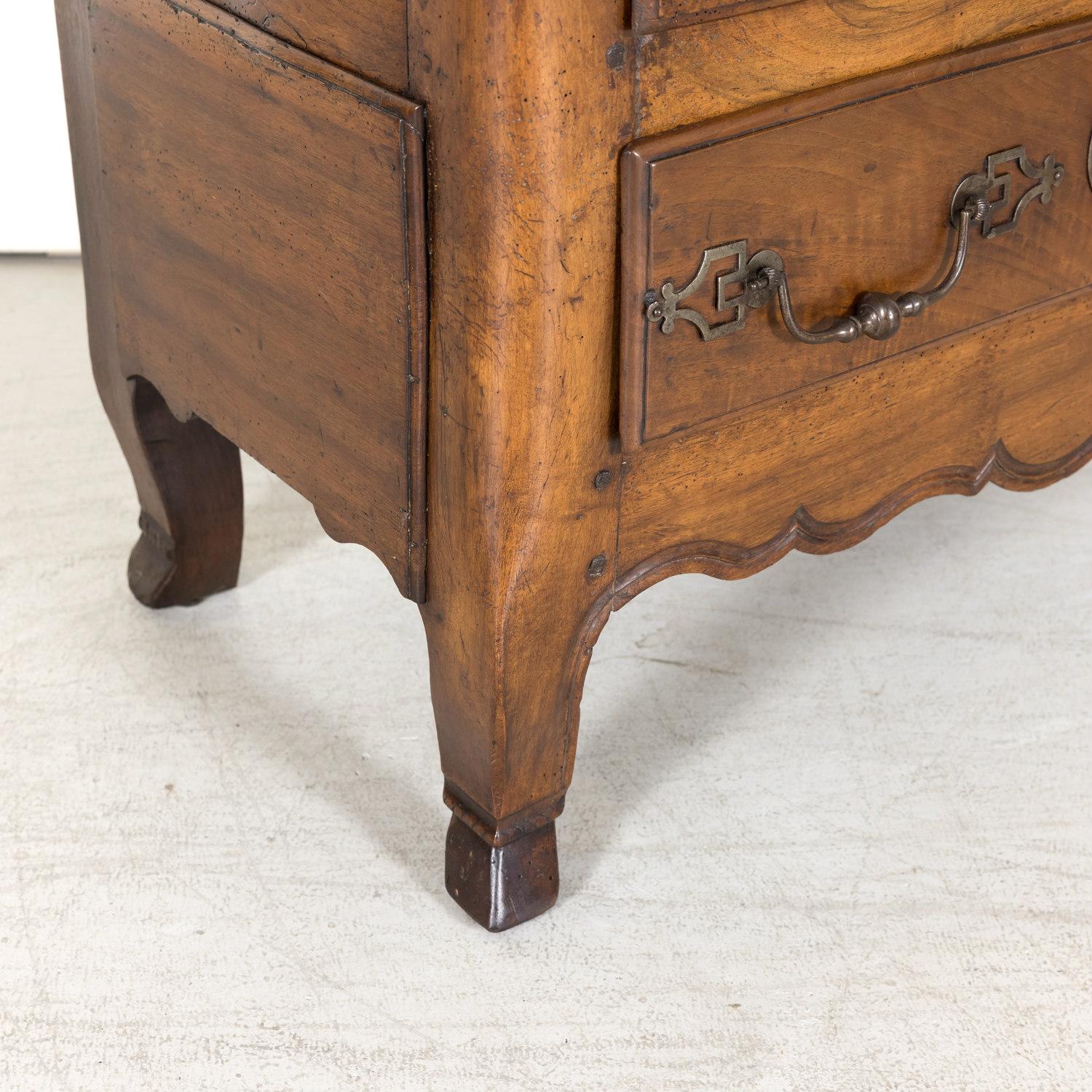 Mid-18th Century Louis XV Period Petite Walnut Commode 8