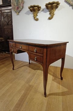 MID-18th CENTURY LOUIS XV VENEERED DESK