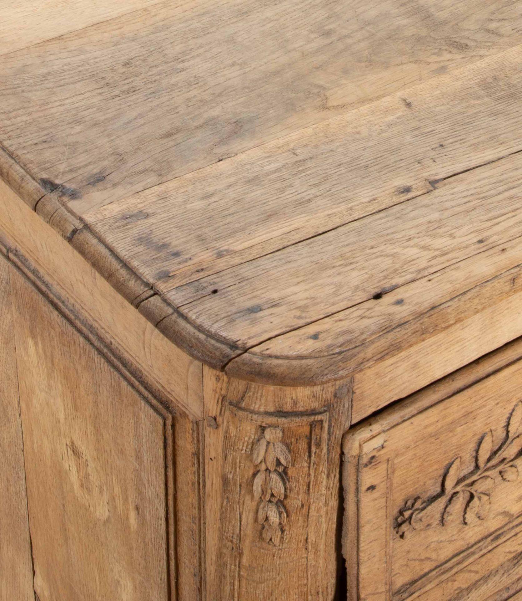 Mid-18th Century Louis XVI Period Bleached Oak Commode For Sale 2