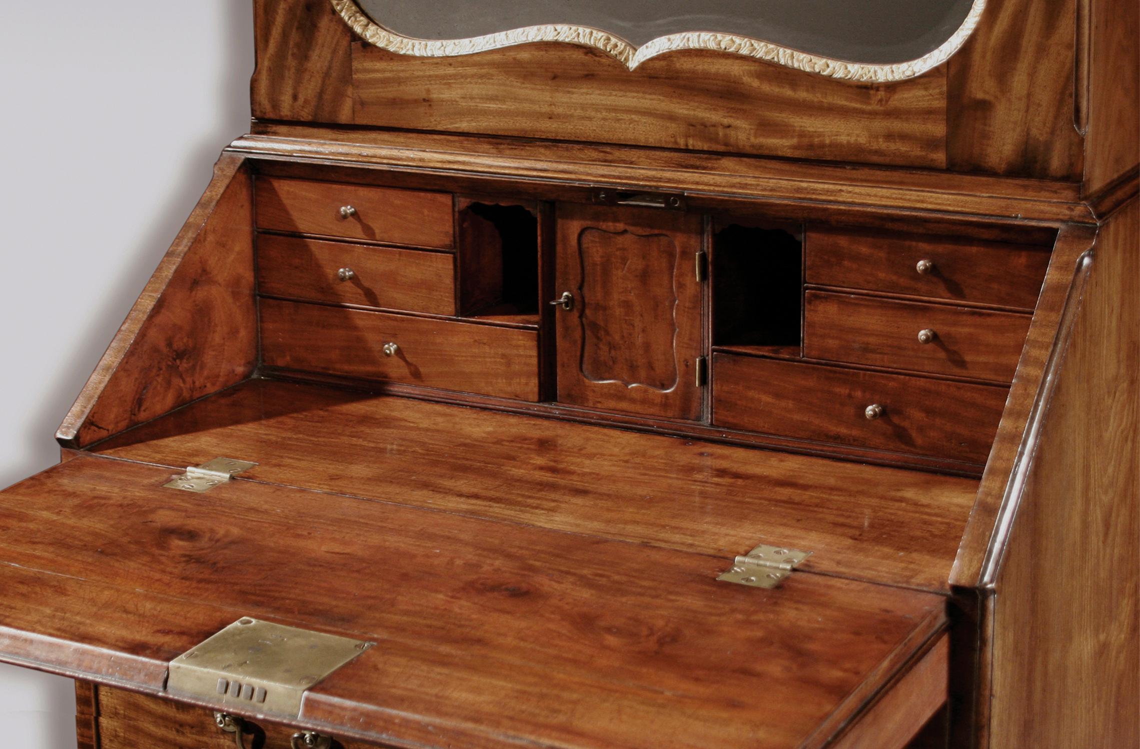 George II Mid-18th Century Mahogany Small Bureau Bookcase For Sale