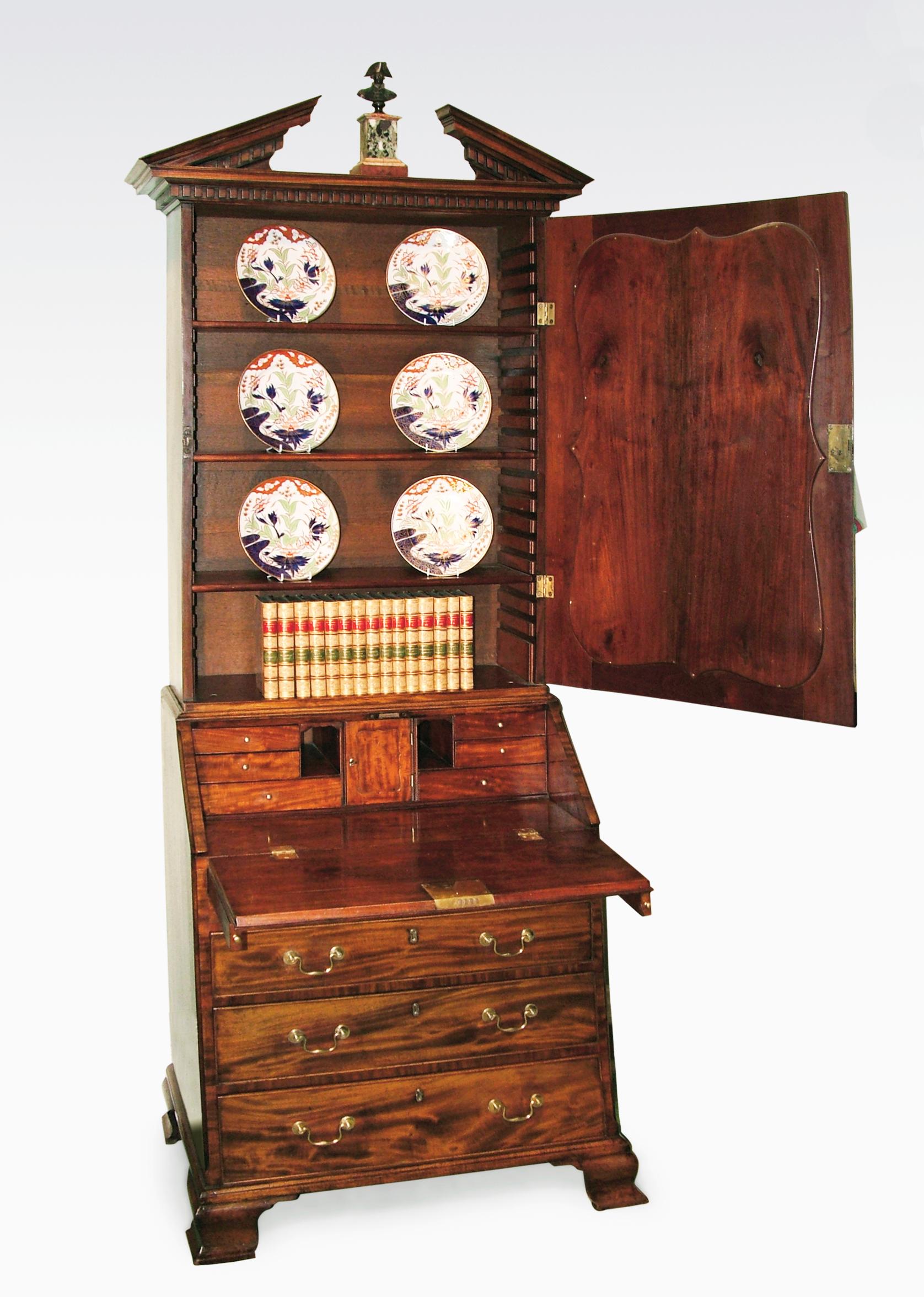 English Mid-18th Century Mahogany Small Bureau Bookcase For Sale