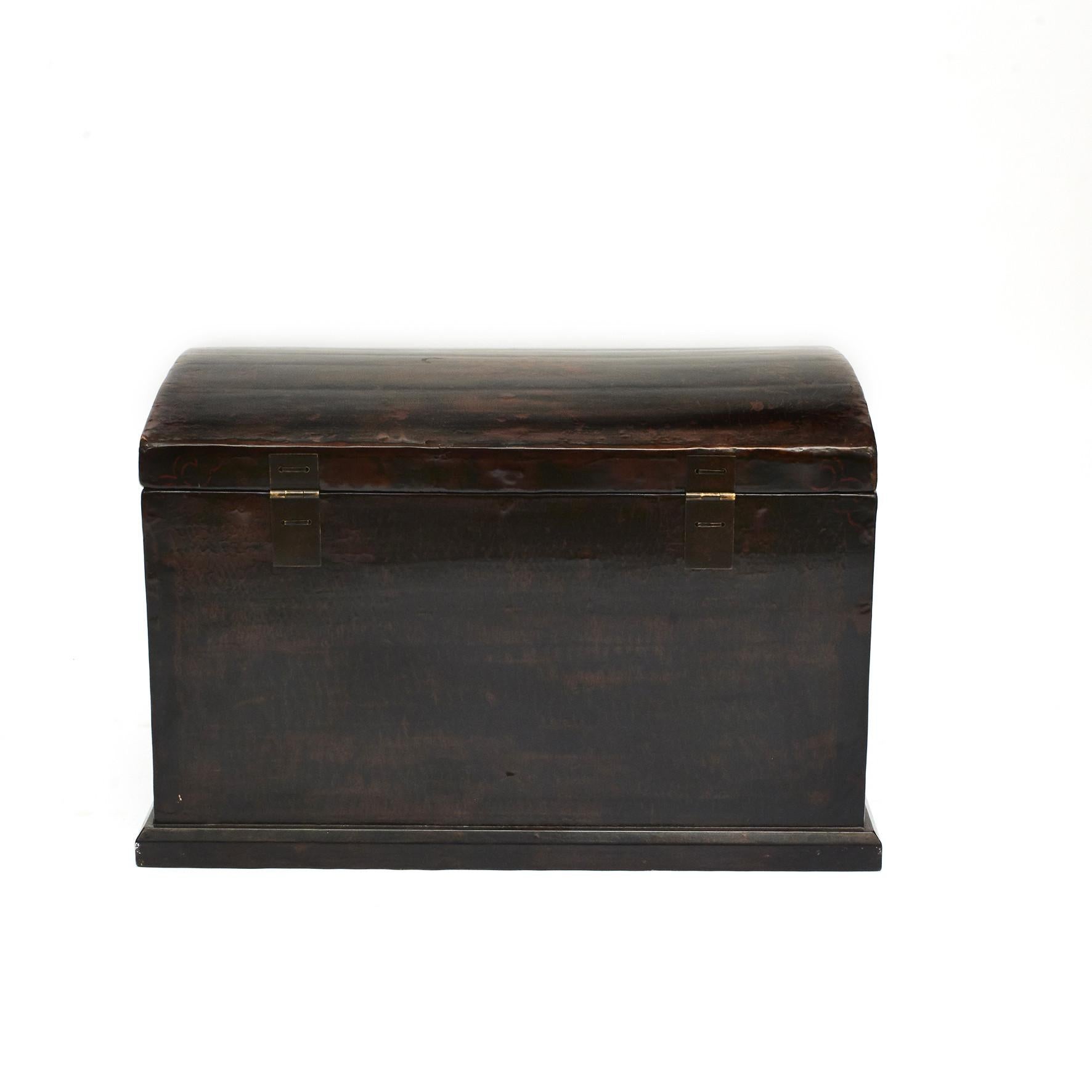 Lacquered Mid-18th Century Ming Style Chest in Black Lacquer For Sale