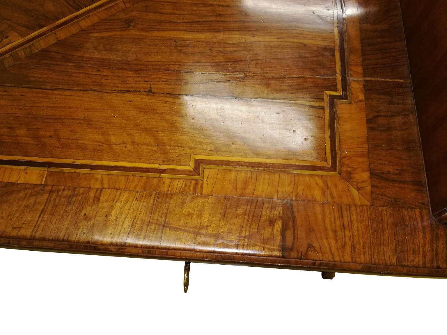 Italian Italy Mid-18th Century Olive Root Wood Desk with Drawings in Regency Style For Sale