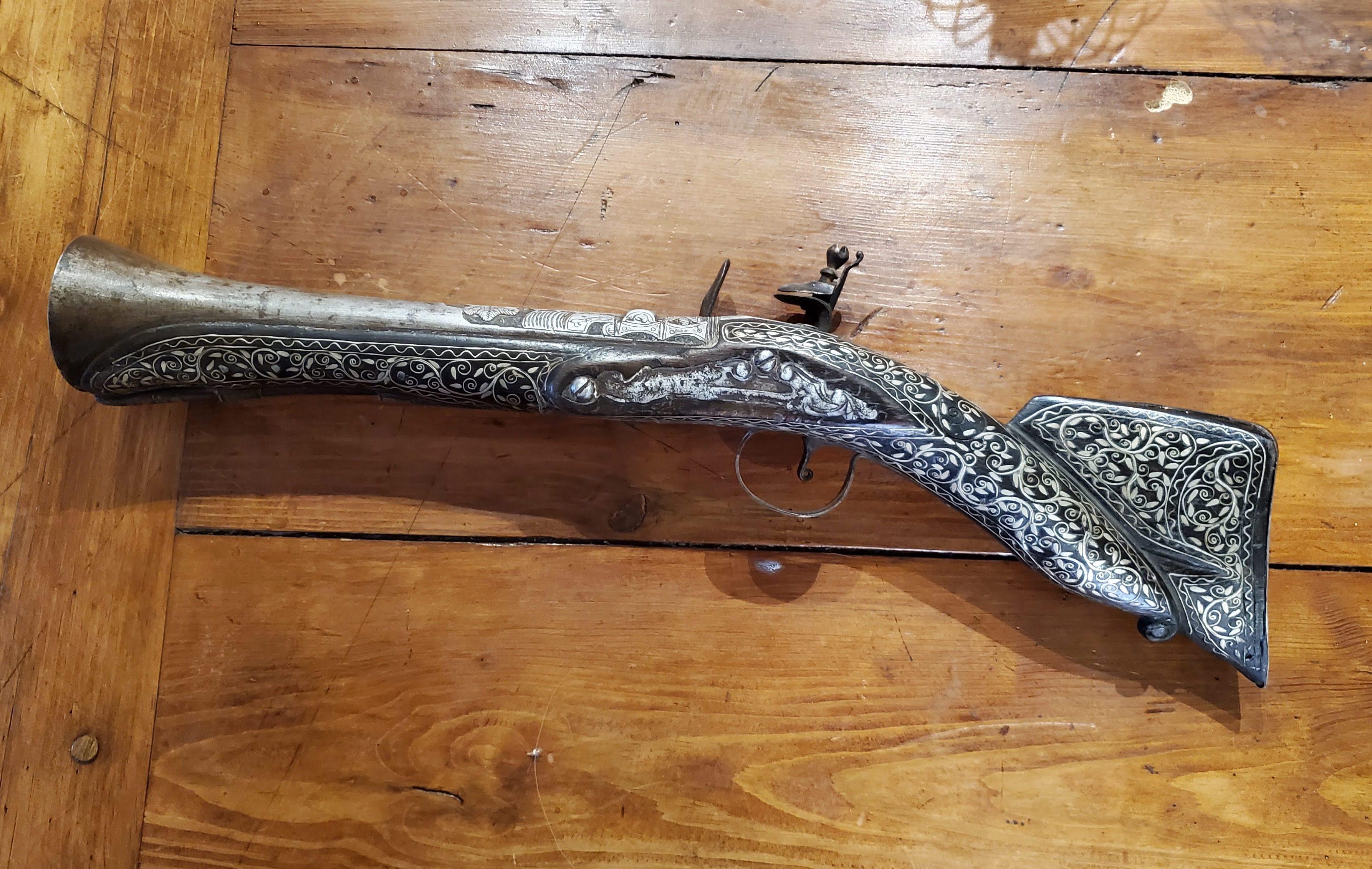 18th Century Persian Blunderbuss with Silver Inlay 3