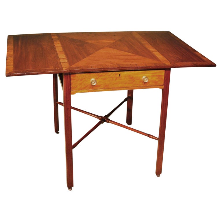 Mid 18th Century Rectangular Mahogany Pembroke Table For Sale
