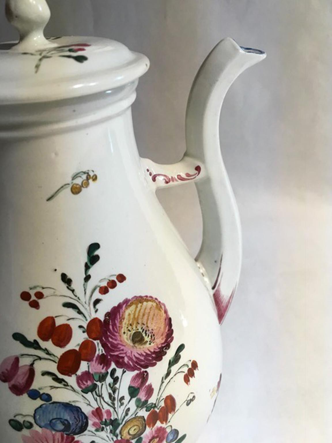 Hand-Crafted Italy Richard Ginori Mid-18th Century Porcelain Coffee Pot with Flowers Decor For Sale