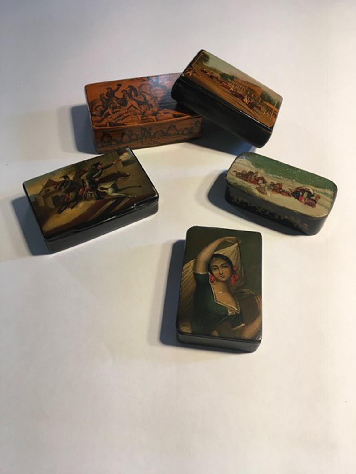 Mid-18th Century Set of Five Wood Lacquered Boxes with Landscape Scenes For Sale 8