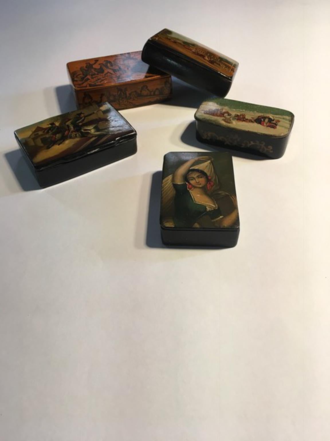 Mid-18th Century Set of Five Wood Lacquered Boxes with Landscape Scenes For Sale 9
