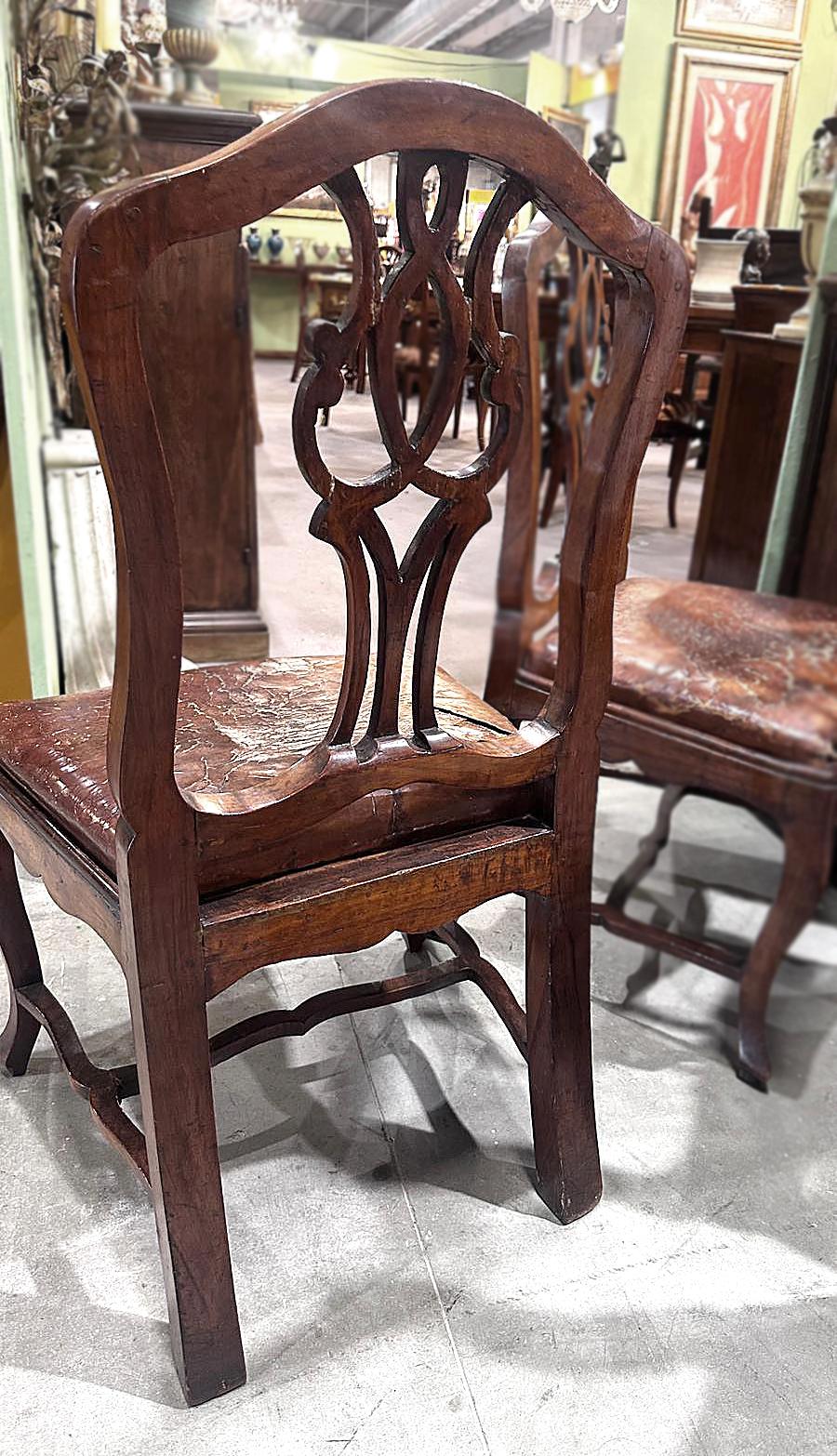 MID-18th CENTURY SET OF TEN LOUIS XV WALNUT CHAIRS In Good Condition For Sale In Firenze, FI