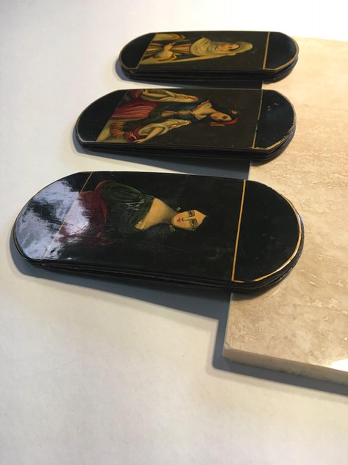 Mid-18th Century Set of Three Wood Lacquered Boxes with Portraits For Sale 5