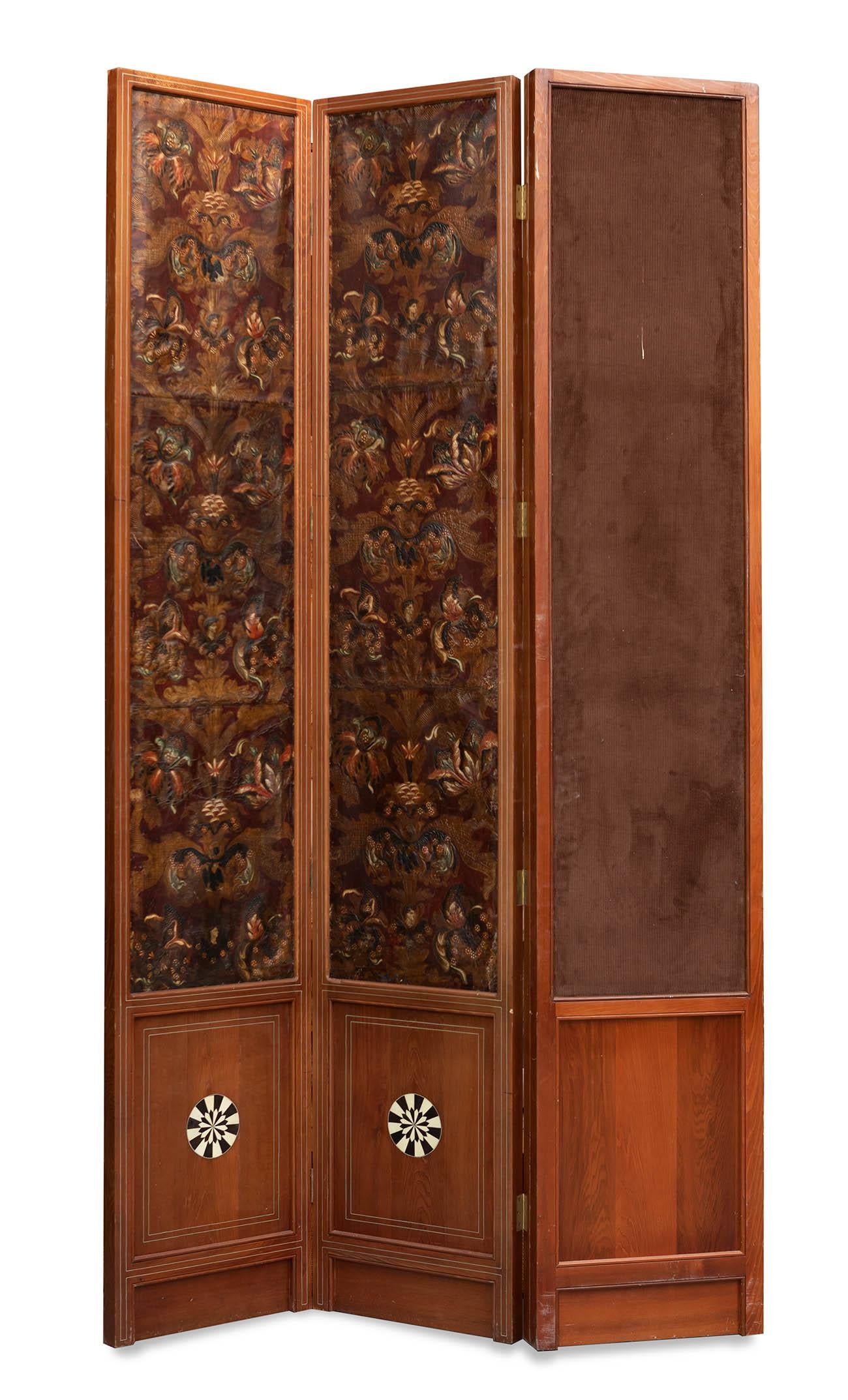 18th Century and Earlier Mid-18th Century Spanish Set of Two 4-Panel Embossed Leather Folding Screens For Sale