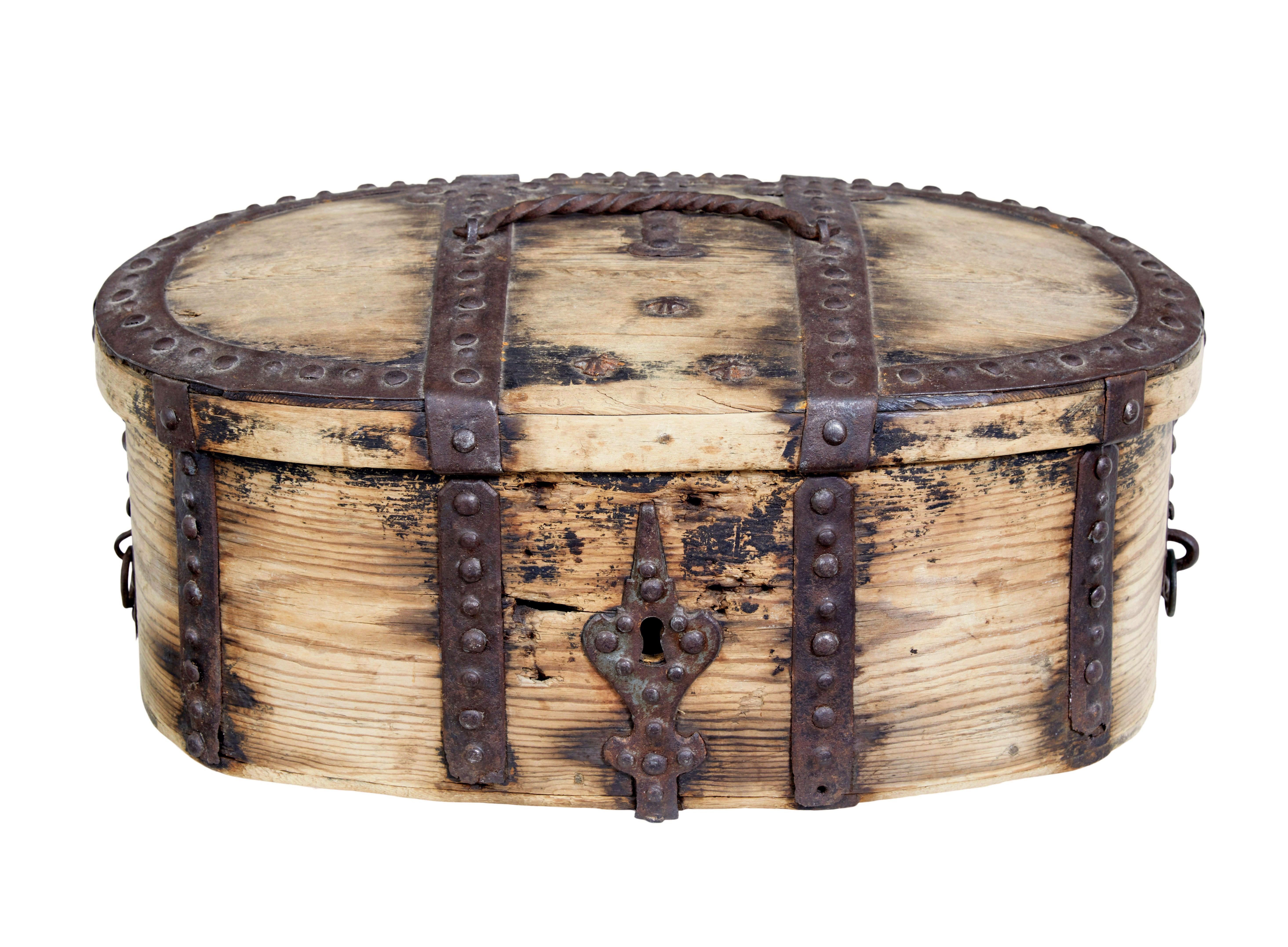 Hand-Crafted Mid 18th century Swedish pine baroque metal bound box For Sale