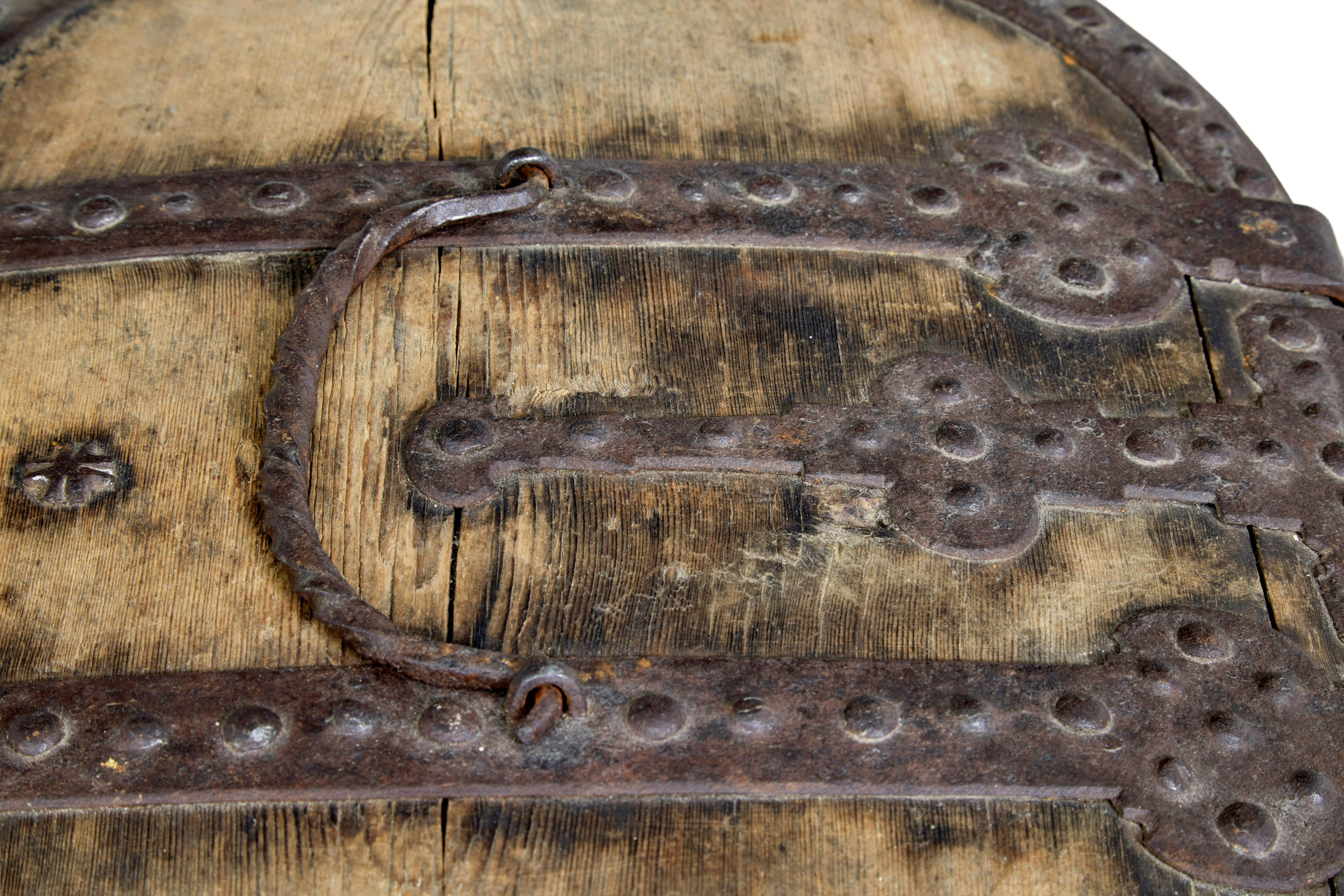 Mid 18th century Swedish pine baroque metal bound box For Sale 1