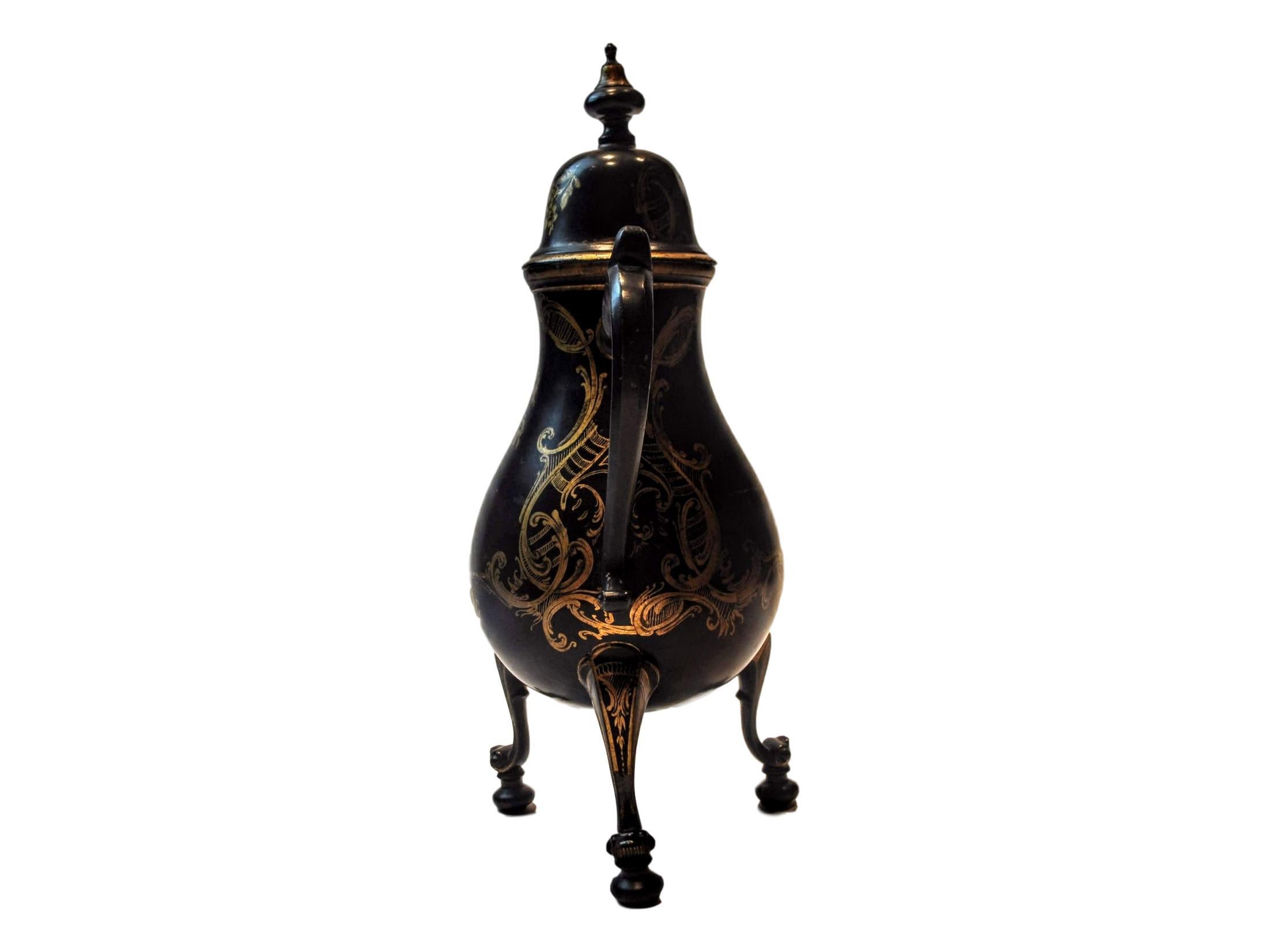 Mid-18th Century Very Rare Toleware Lidded Urn In Good Condition In Banner Elk, NC
