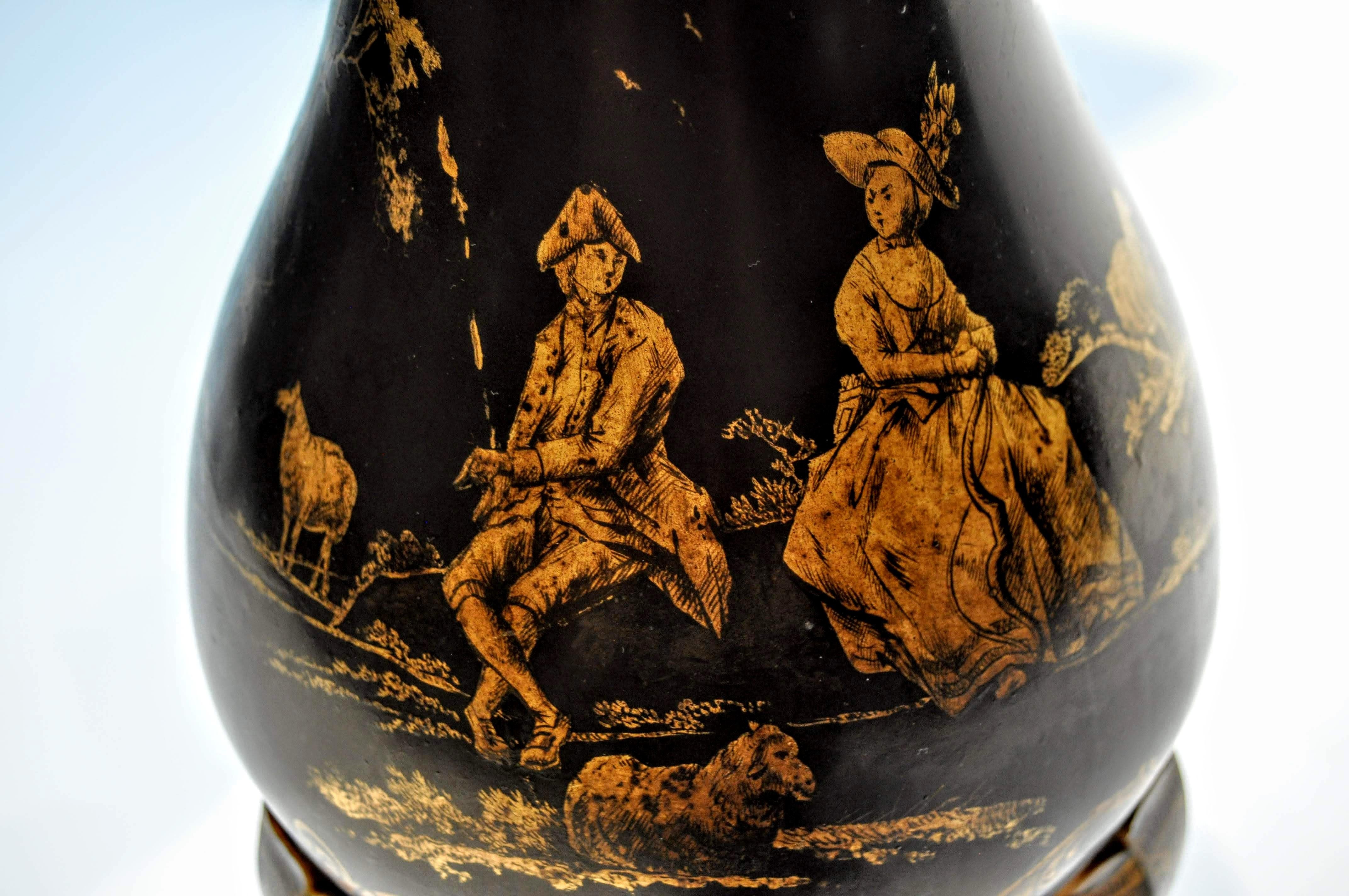 Mid-18th Century Very Rare Toleware Lidded Urn 2