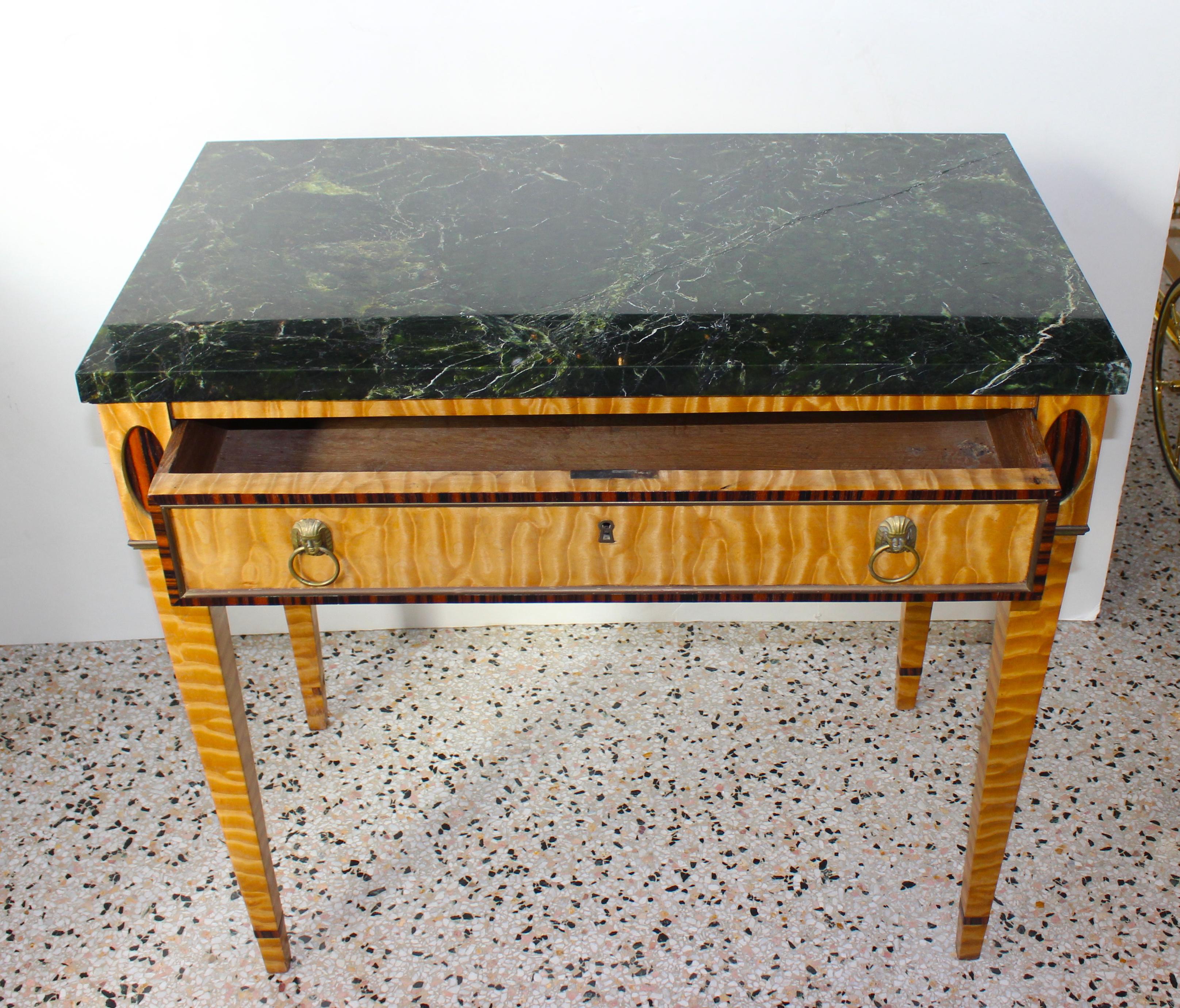 Hand-Crafted Mid-19 Century American Side Table in Ribbon Satinwood and Marble