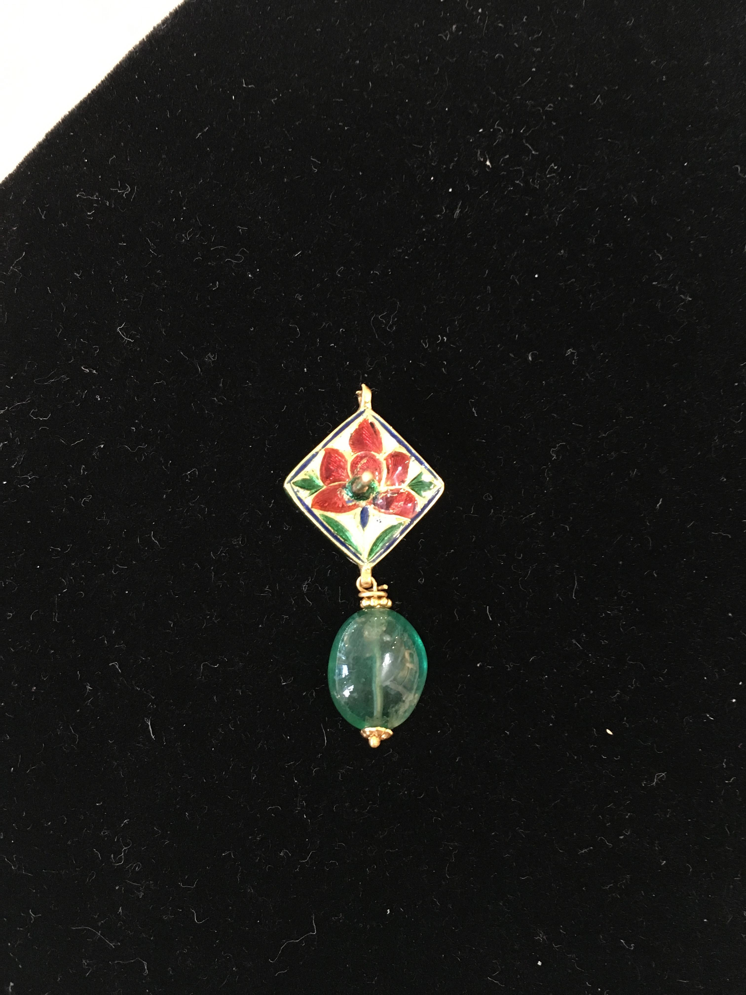 Rose Cut Diamond Emerald 22 Karat Drop Earrings with Indian Kundan Enamel Work, Mid-1900s