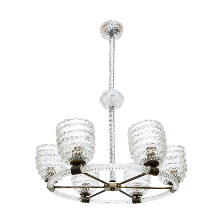 Mid-1940s Elegant Classic Chandelier in Clear Blown Glass by Barovier & Toso