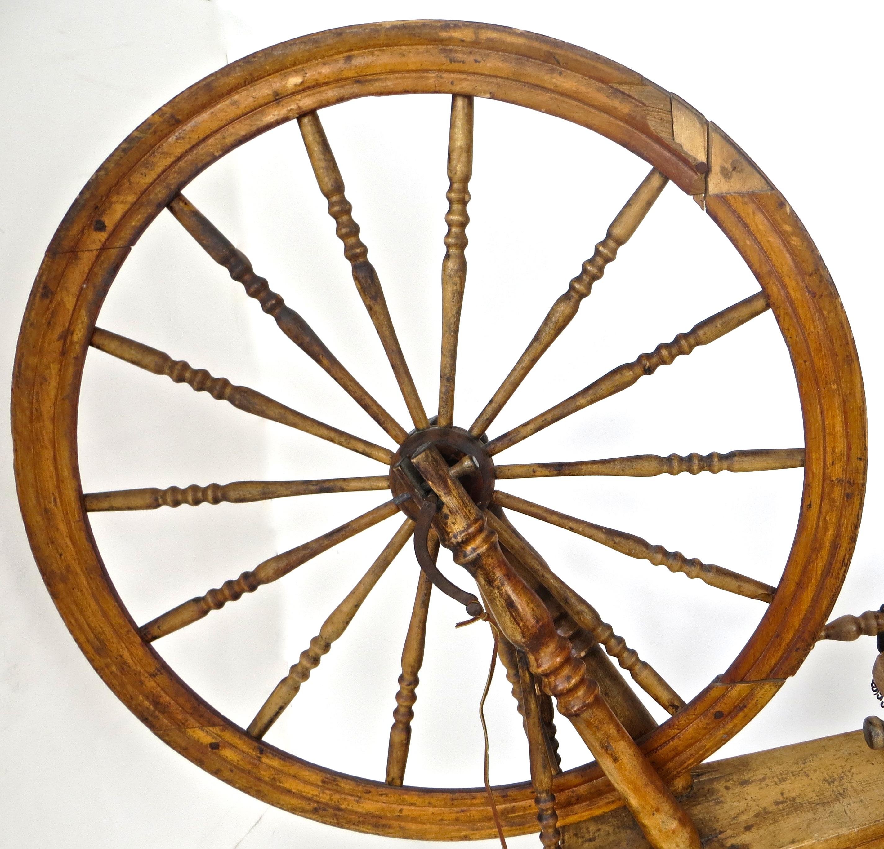 Forged Mid-19th Century American Spinning Wheel For Sale