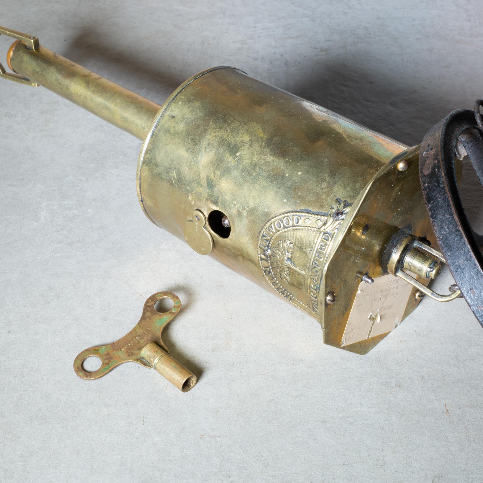 Mid 19th c. Brass Fireplace Roasting Bottle Jack For Sale 1