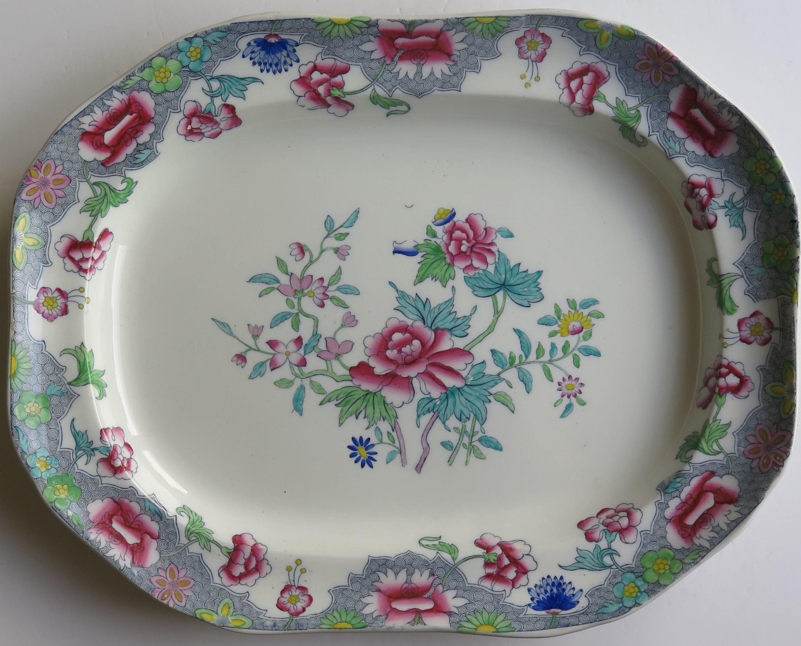 Dipinto a mano Copeland / Spode Grande piatto di ceramica o piatto di carne modello 8036, 1850 ca. in vendita