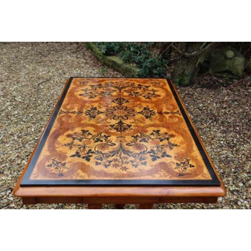 Victorian Mid 19th C Exhibition Quality Satinwood and Marquetry Centre or Library Table For Sale