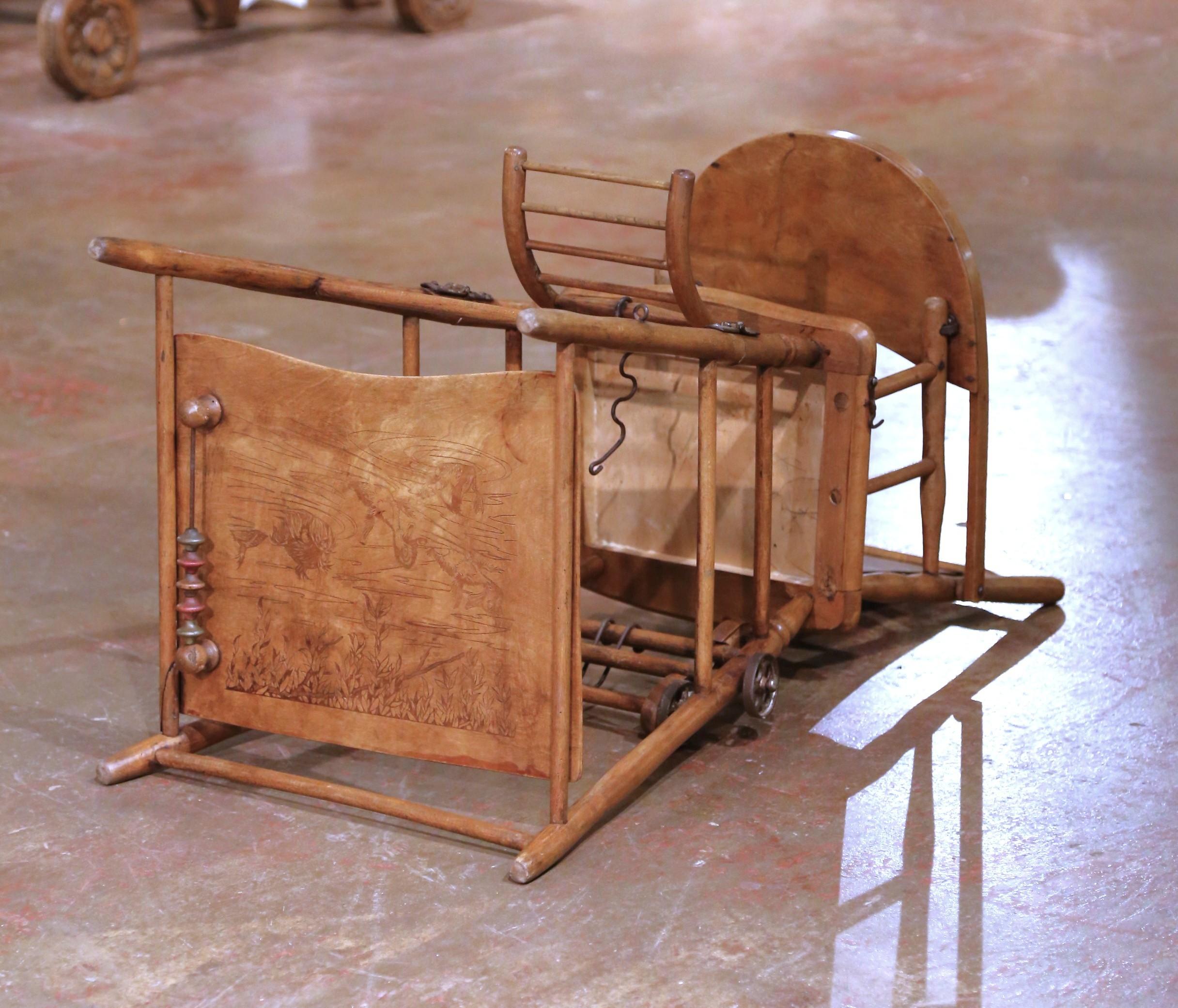 Sedia alta metamorfica francese Louis Philippe della metà del XIX secolo con decorazioni incise in vendita 9