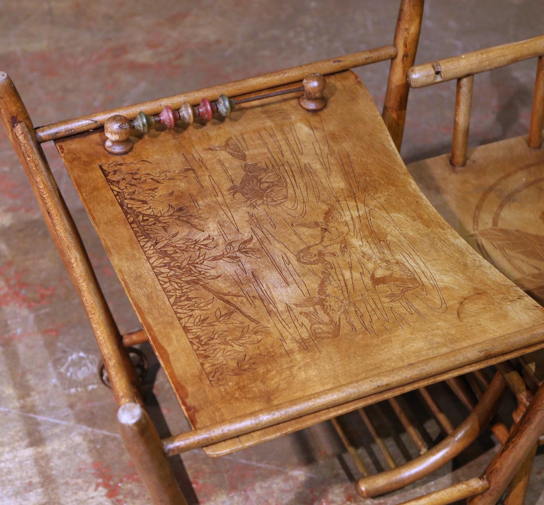 Francese Sedia alta metamorfica francese Louis Philippe della metà del XIX secolo con decorazioni incise in vendita