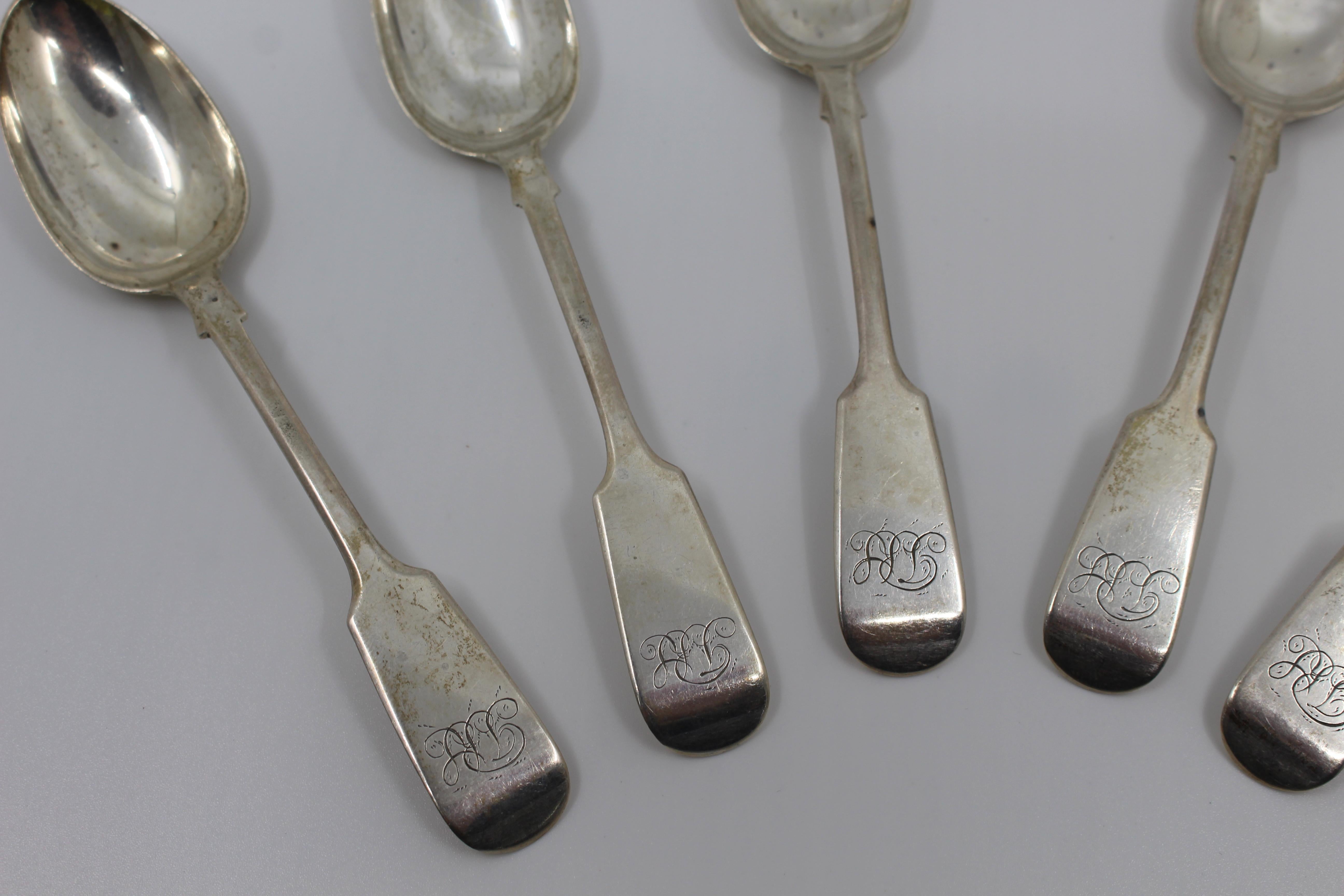 Mid-19th Century Set of 6 Victorian Sold Silver Spoons Edinburgh, 1849 In Good Condition In Worcester, Worcestershire