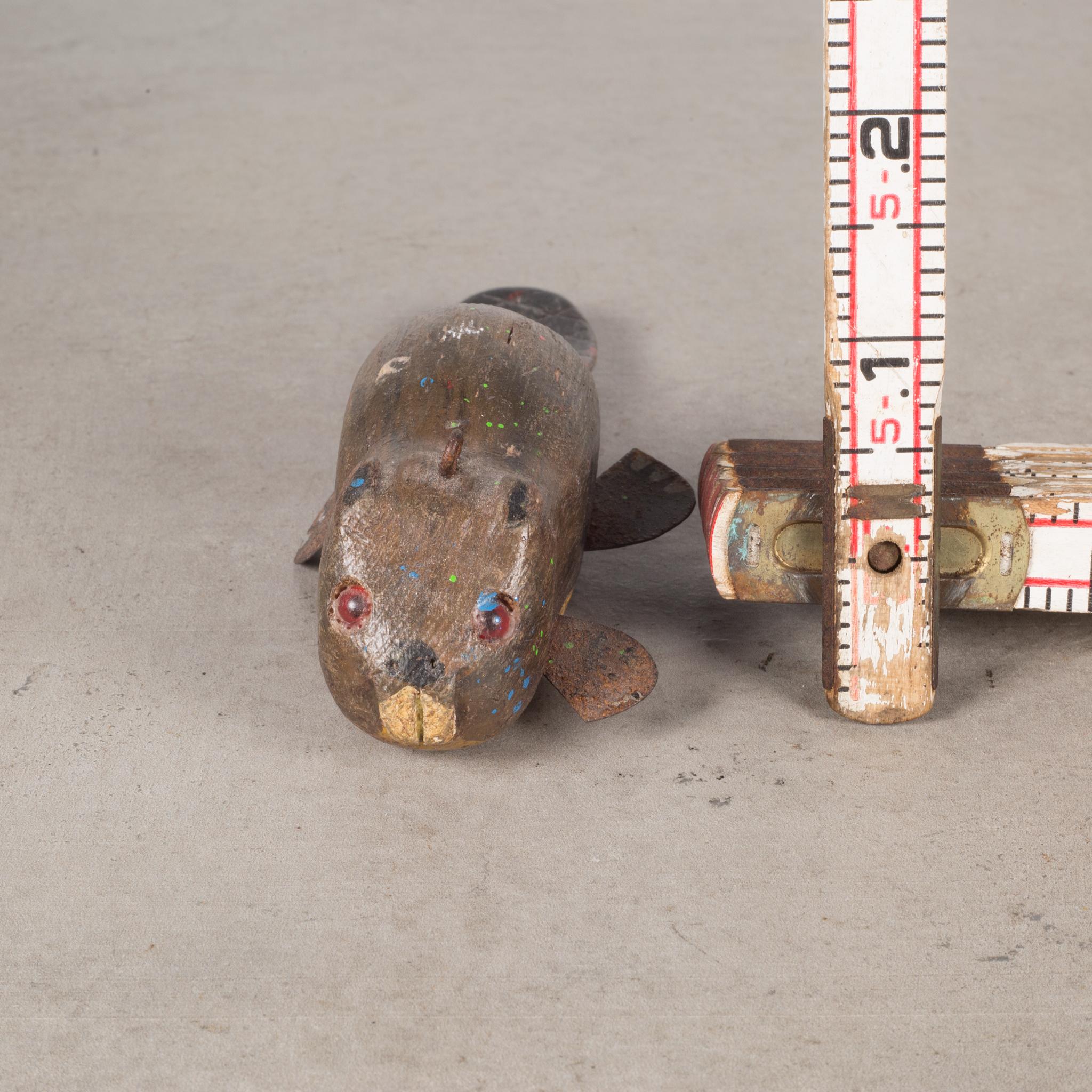 Mid-19th C. Wooden Beaver Ice Fishing Lure c.1850 In Good Condition In San Francisco, CA