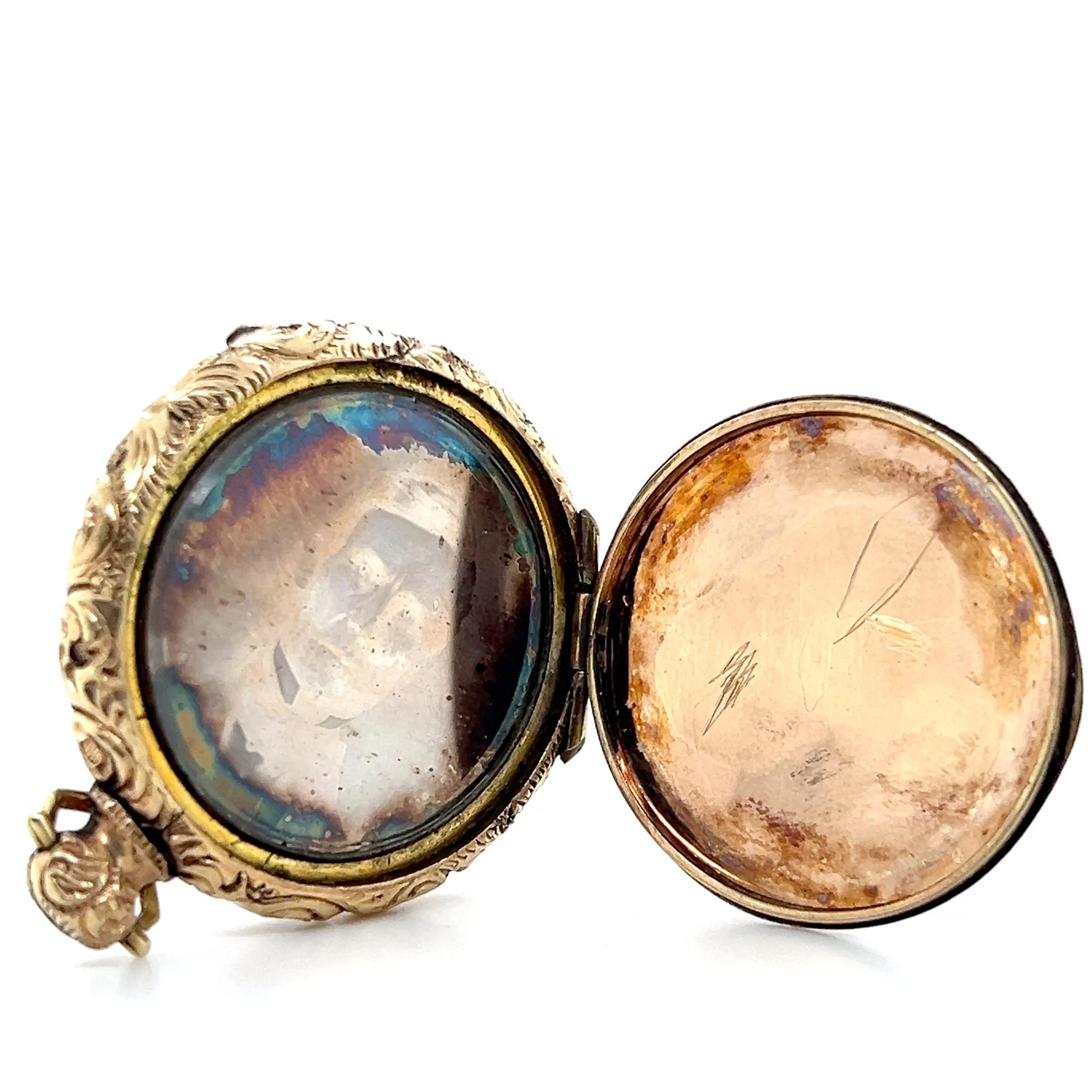 Mitte des 19. Jahrhunderts 10k Gelbgold Doppelseitige Medaille mit Daguerreotypie 1850s im Zustand „Gut“ im Angebot in Towson, MD