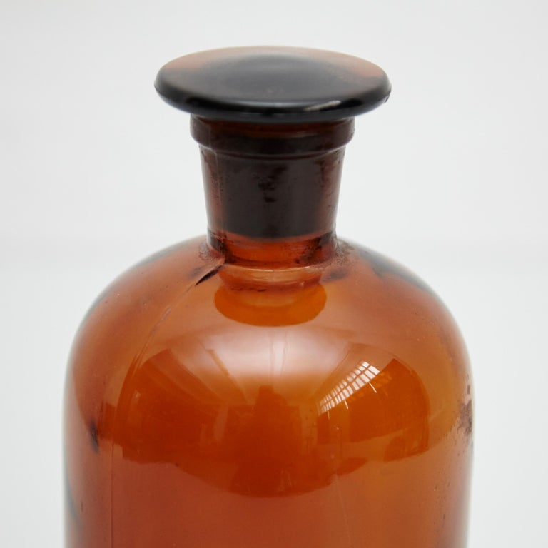 Mid-Century Modern Mid-19th Century Amber Apothecary Glass Bottle with Lid
