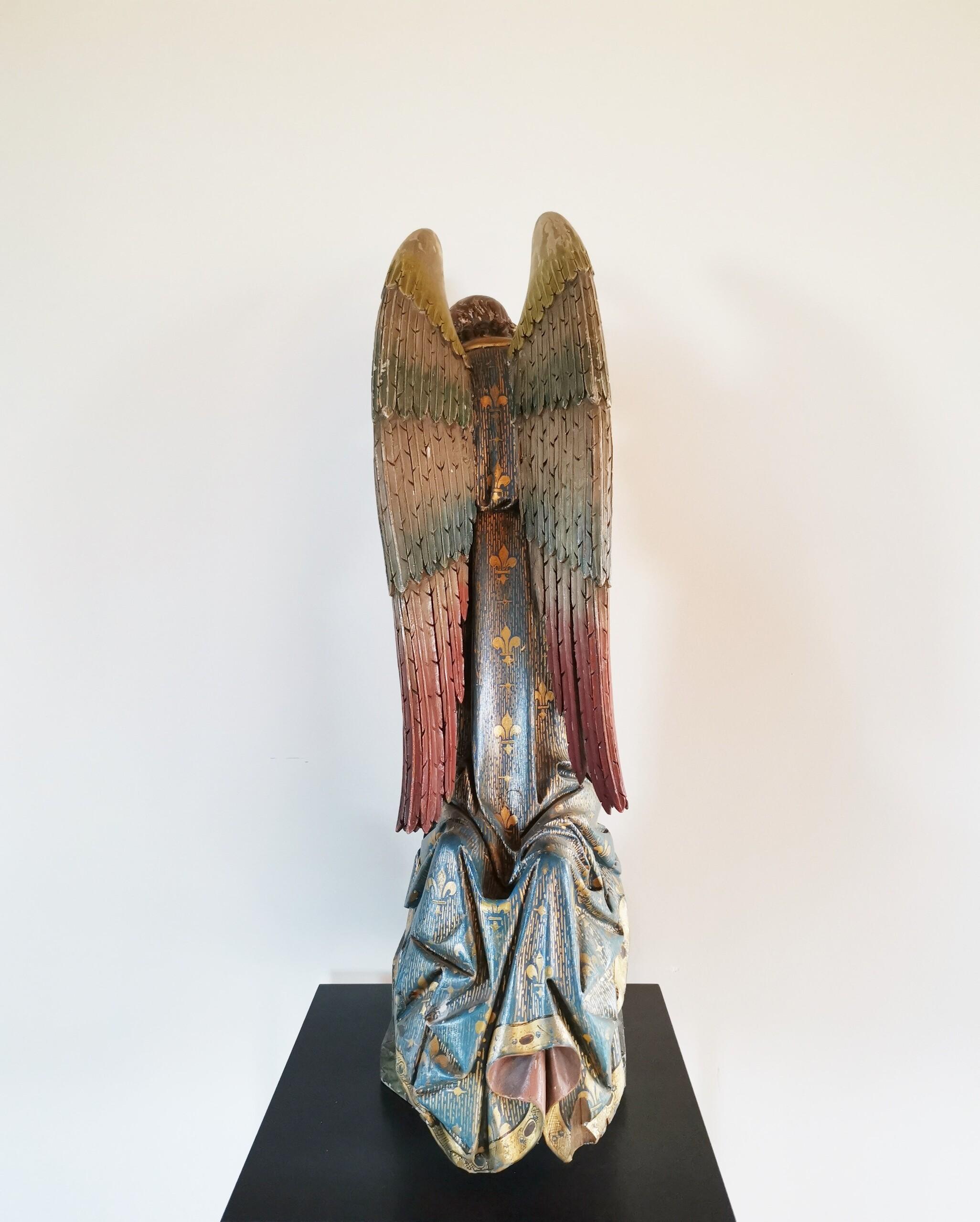 Sculpture d'ange du milieu du 19e siècle en vente 1