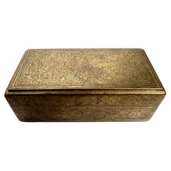MId-19th Century Antique Brass English Snuff Box Etched Design