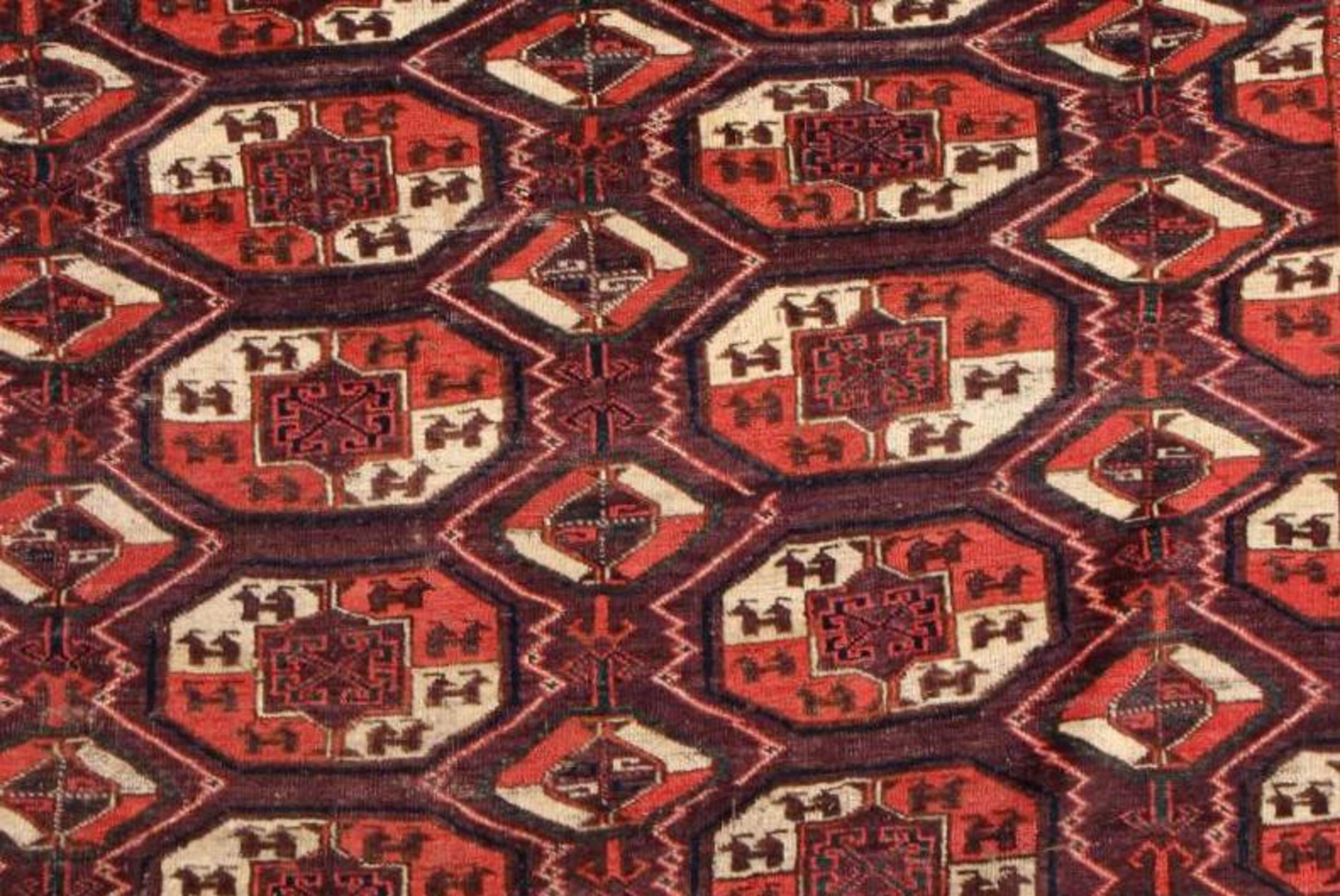 Mitte des 19. Jahrhunderts Antiker türkischer Chodor-Teppich im Angebot