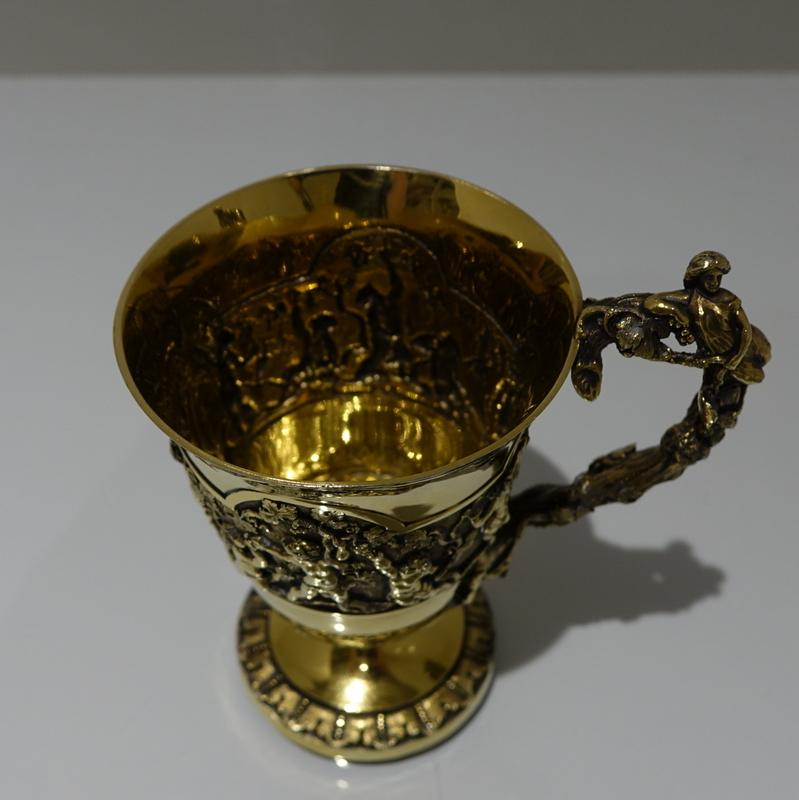 Mid-19th Century Antique Victorian Silver Gilt Sterling Silver Christening Mug In Good Condition In 53-64 Chancery Lane, London
